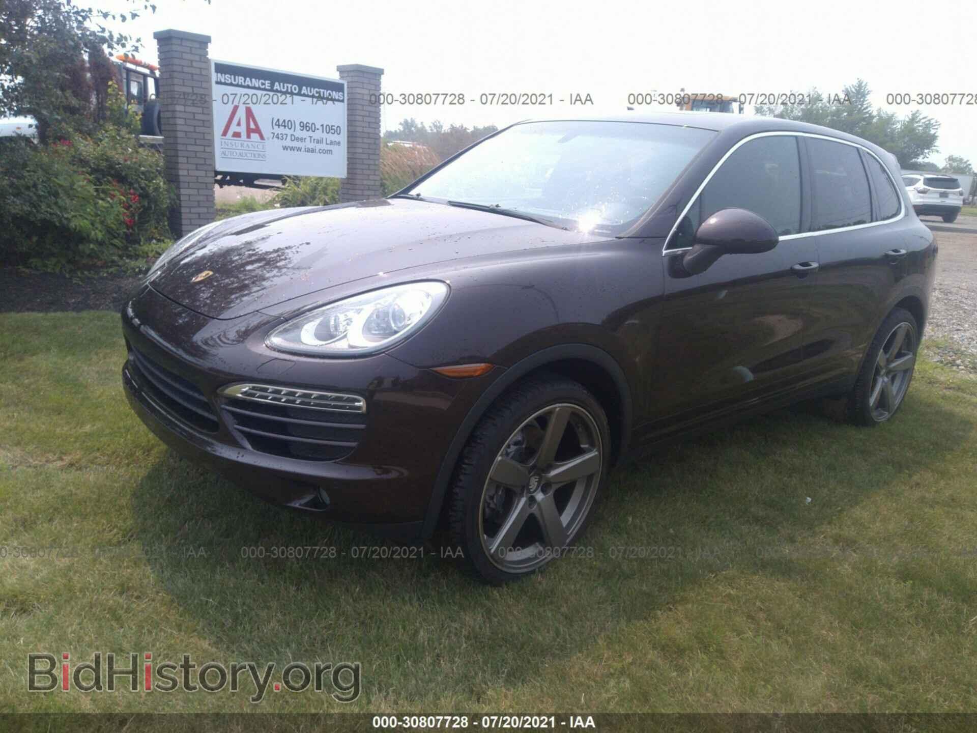 2014 PORSCHE CAYENNE - VIN: WP1AA2A28ELA01639 - Фото 2