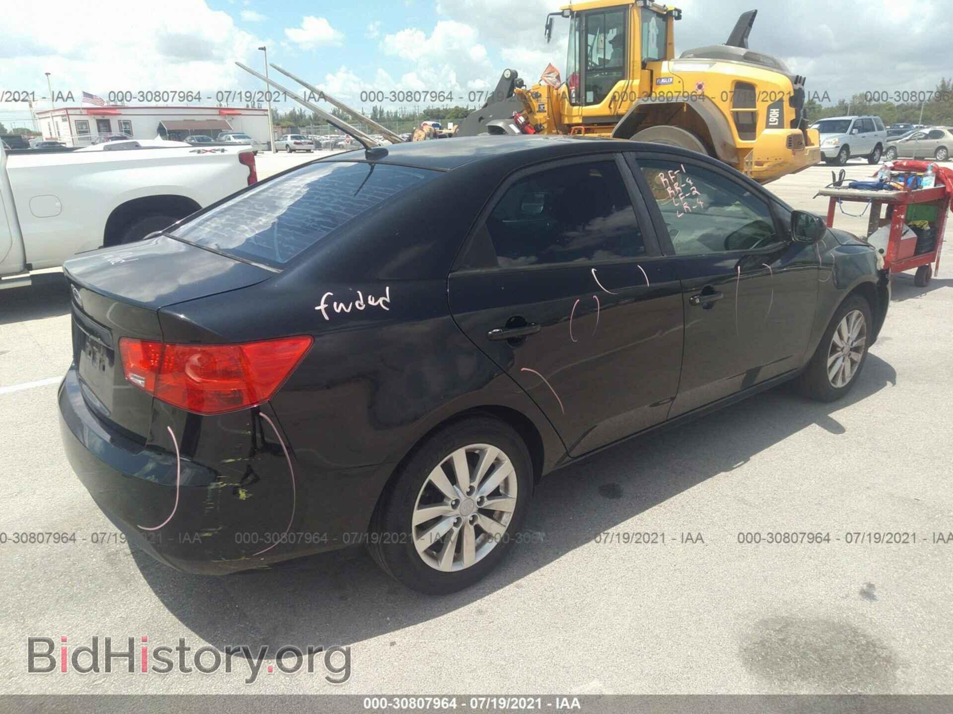 2012 KIA FORTE - VIN: KNAFT4A27C5517714 - Фото 4