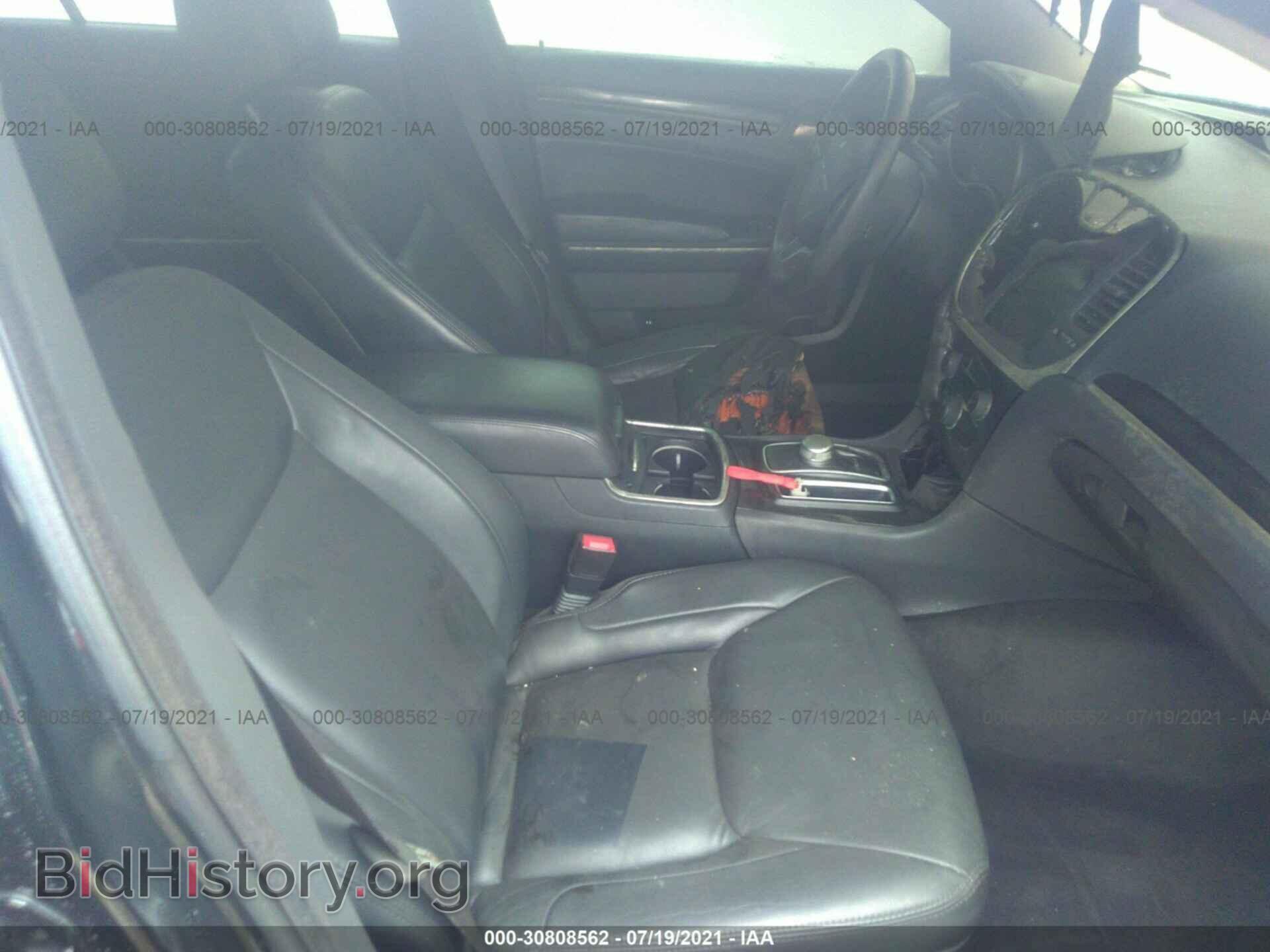 2015 CHRYSLER 300 - VIN: 2C3CCAAG1FH792058 - Фото 5