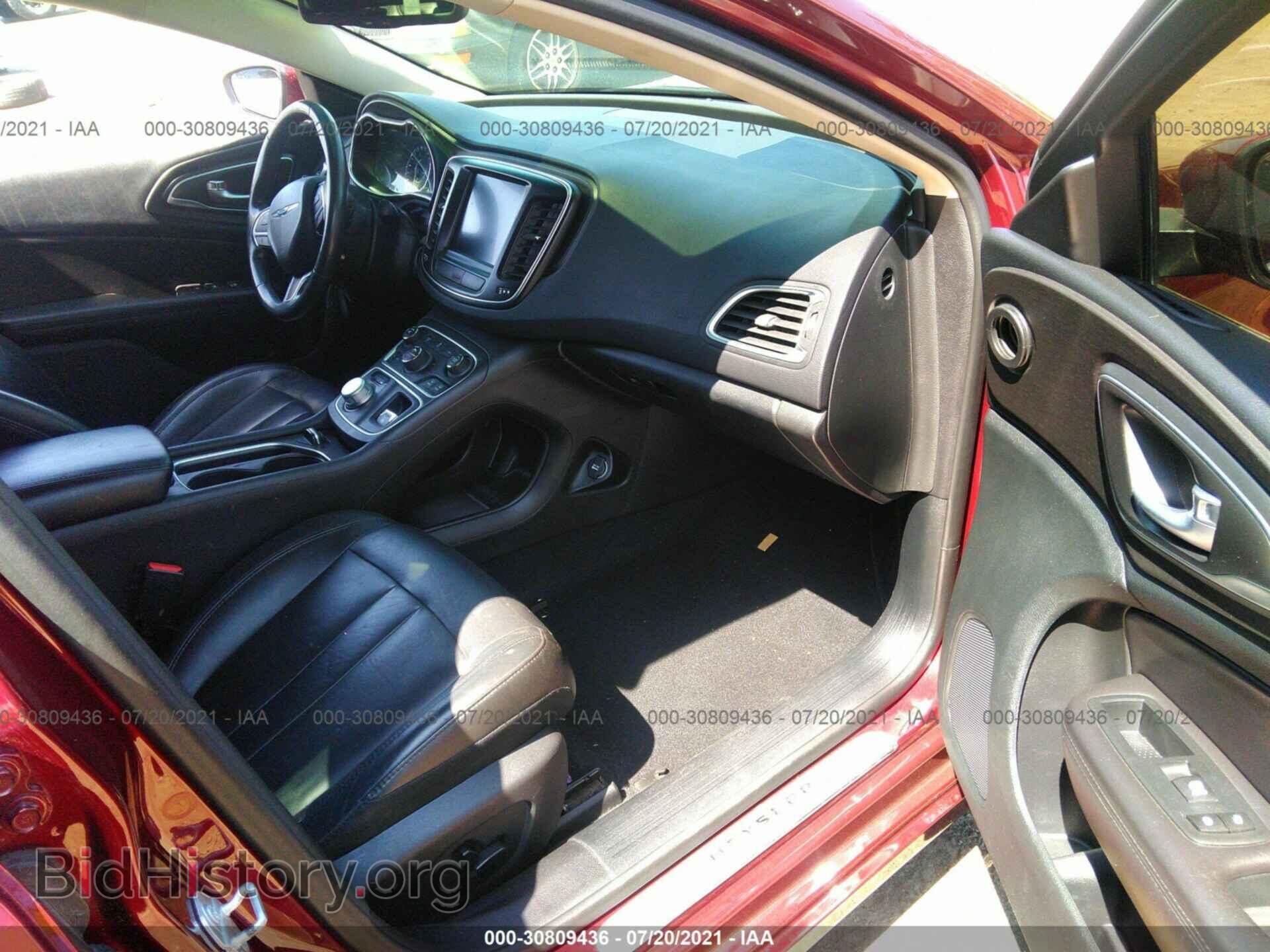 2016 CHRYSLER 200 - VIN: 1C3CCCAB0GN189627 - Фото 5