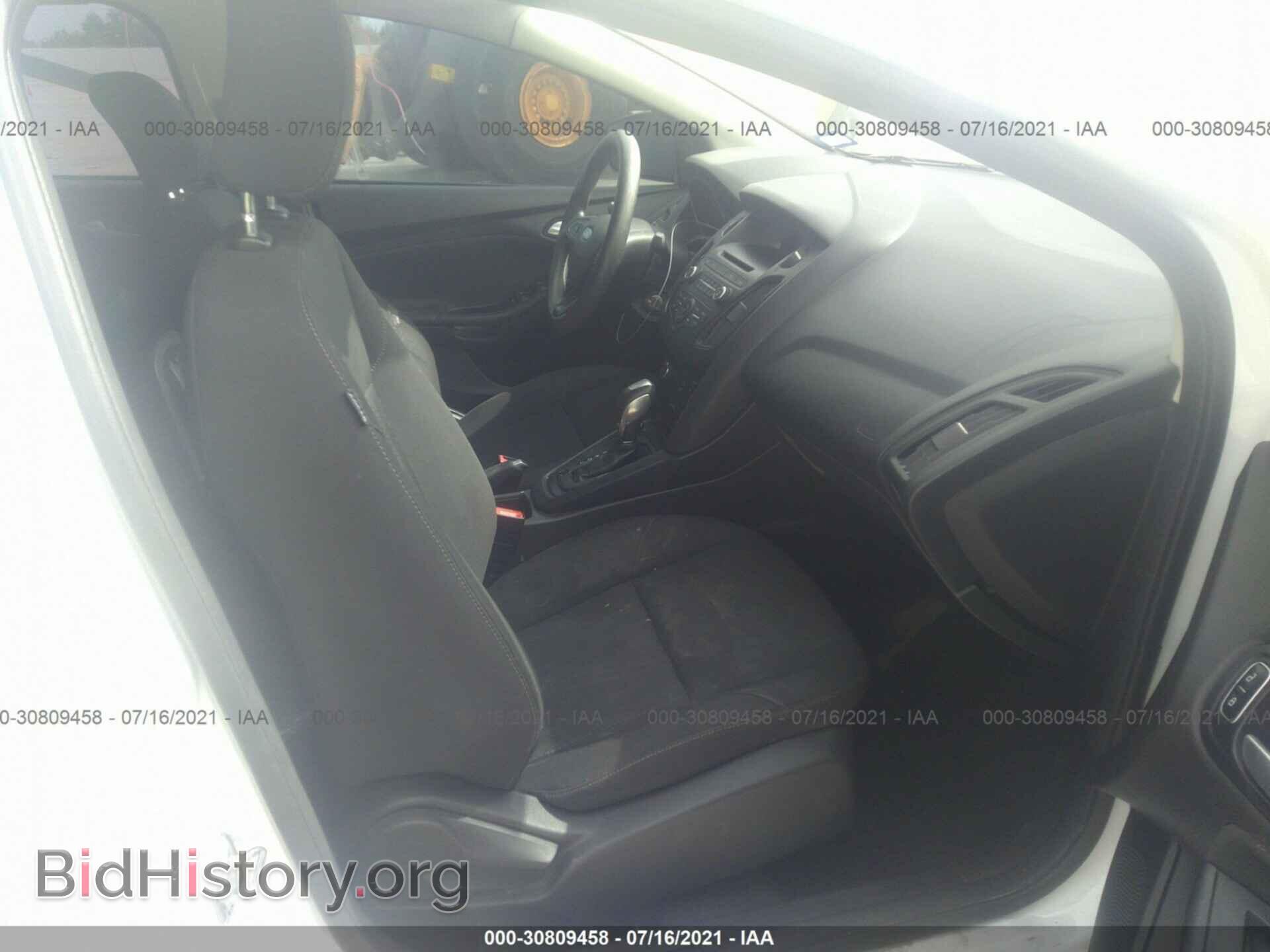 2016 FORD FOCUS - VIN: 1FADP3F22GL234890 - Фото 5