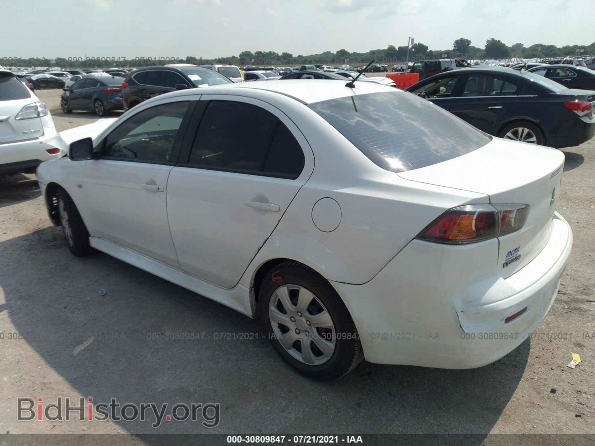 2014 MITSUBISHI LANCER - VIN: JA32U2FU2EU011602 - Фото 3