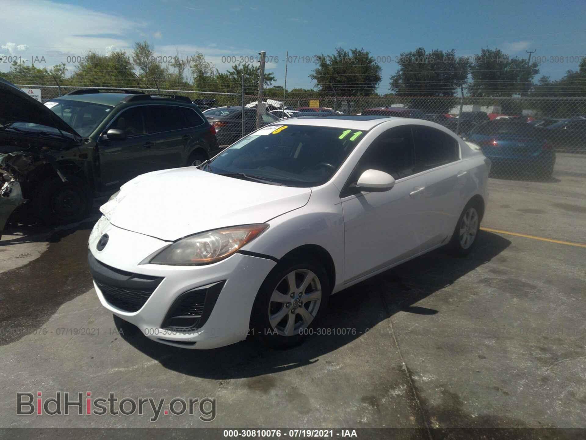 2011 MAZDA MAZDA3 - VIN: JM1BL1VFXB1356830 - Фото 2