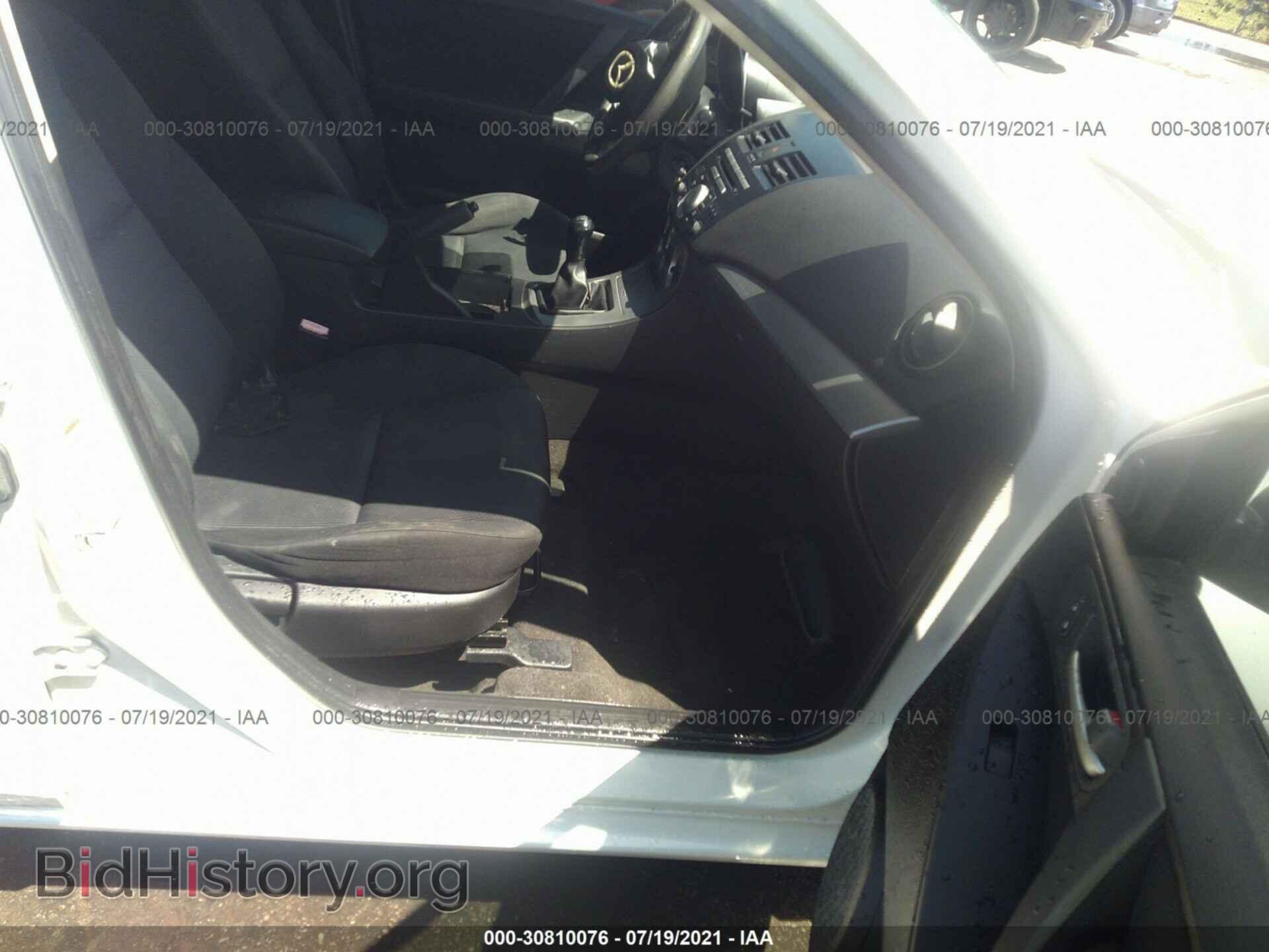 2011 MAZDA MAZDA3 - VIN: JM1BL1VFXB1356830 - Фото 5