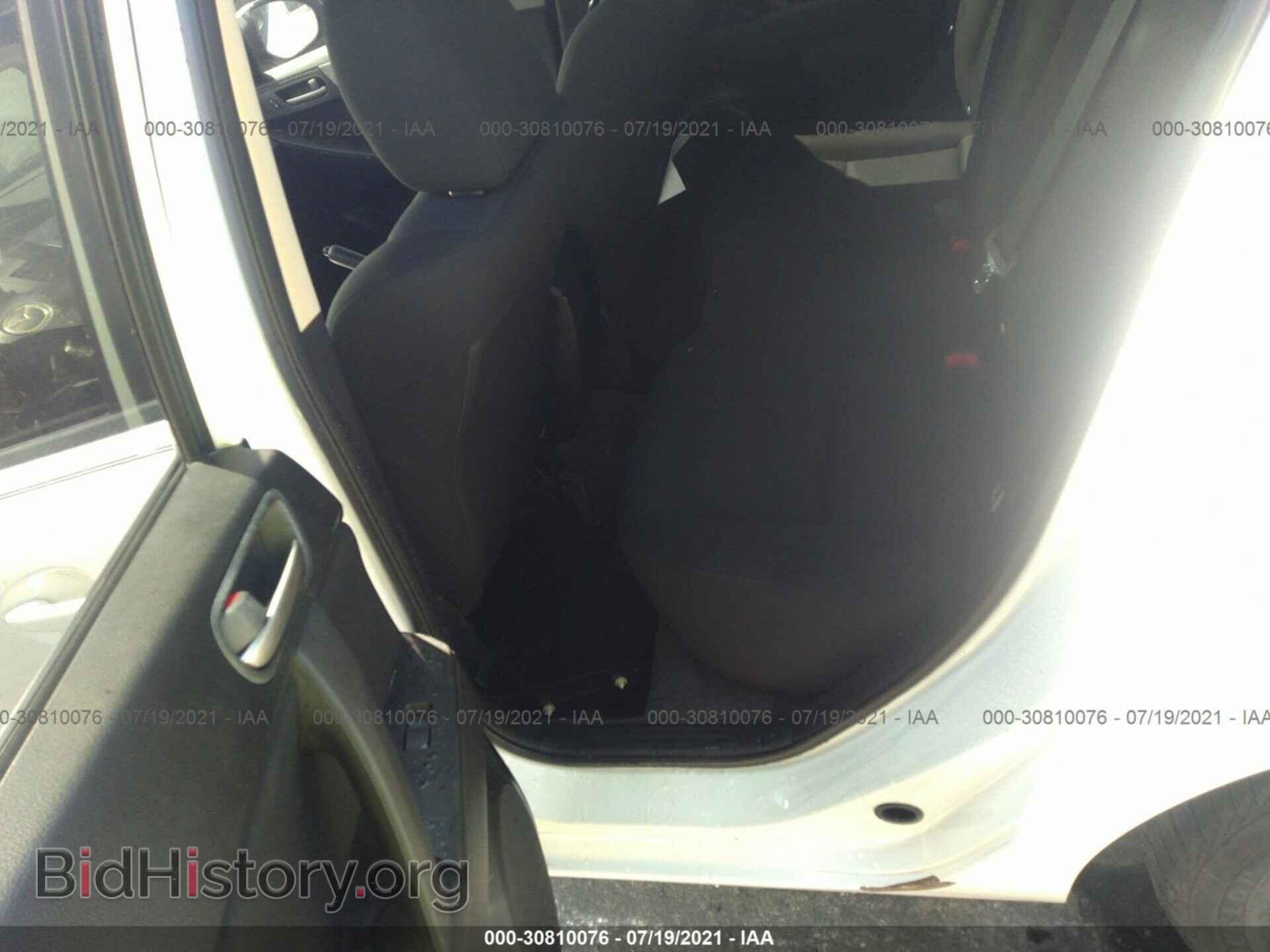 2011 MAZDA MAZDA3 - VIN: JM1BL1VFXB1356830 - Фото 8