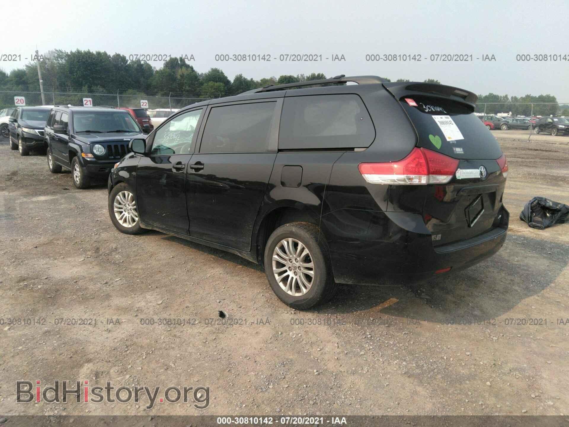 2013 TOYOTA SIENNA - VIN: 5TDYK3DC8DS316476 - Фото 3