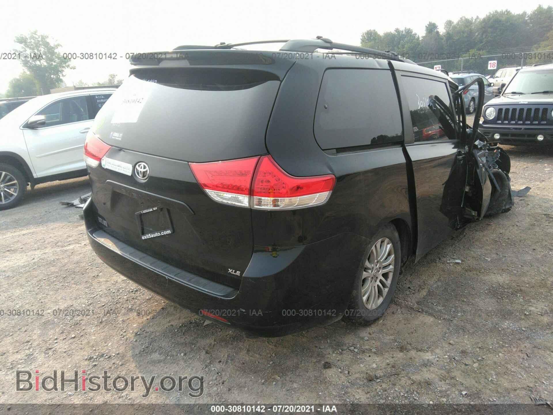 2013 TOYOTA SIENNA - VIN: 5TDYK3DC8DS316476 - Фото 4