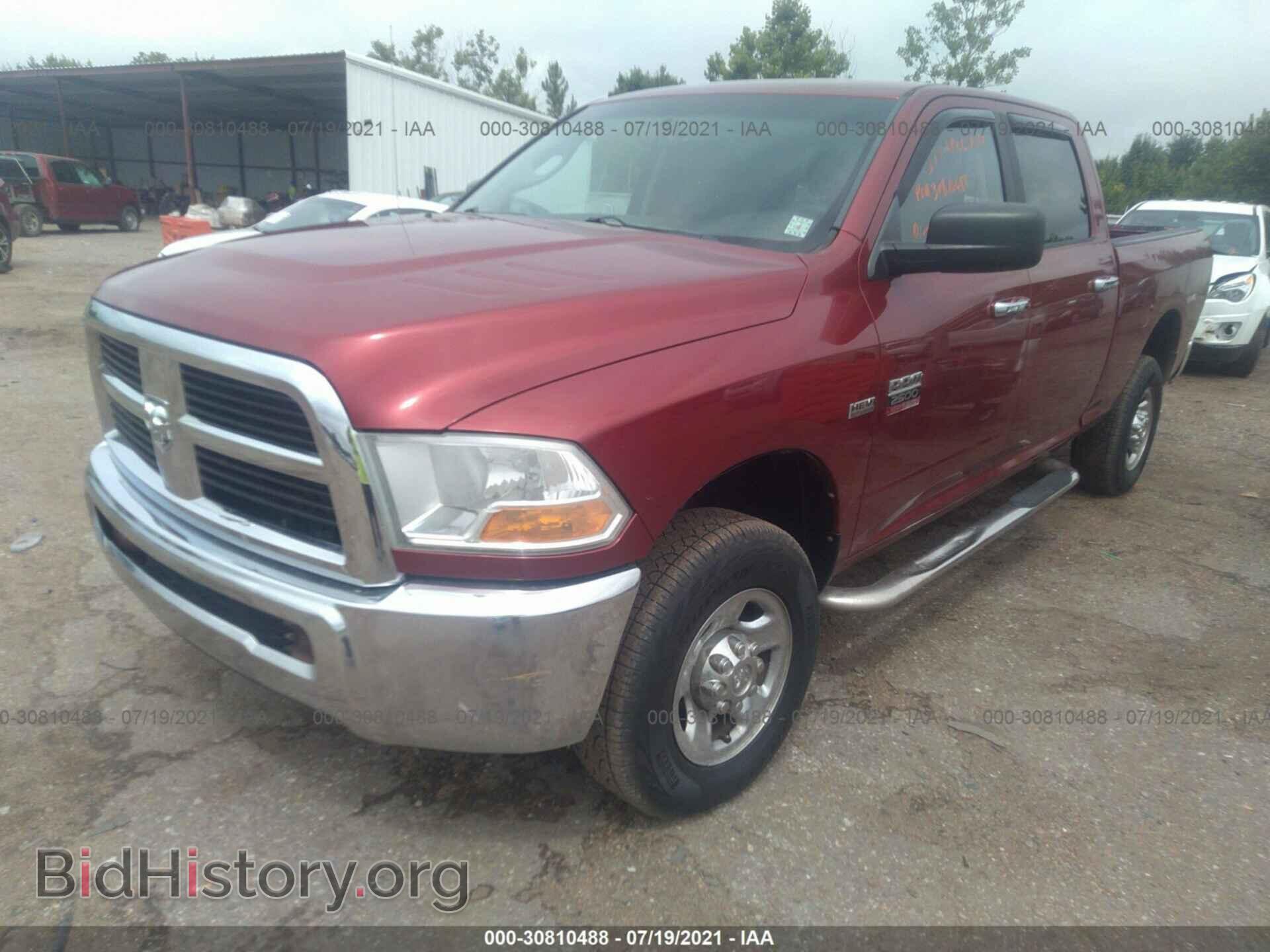 2011 RAM 2500 - VIN: 3D7TT2CT8BG577496 - Photo 2