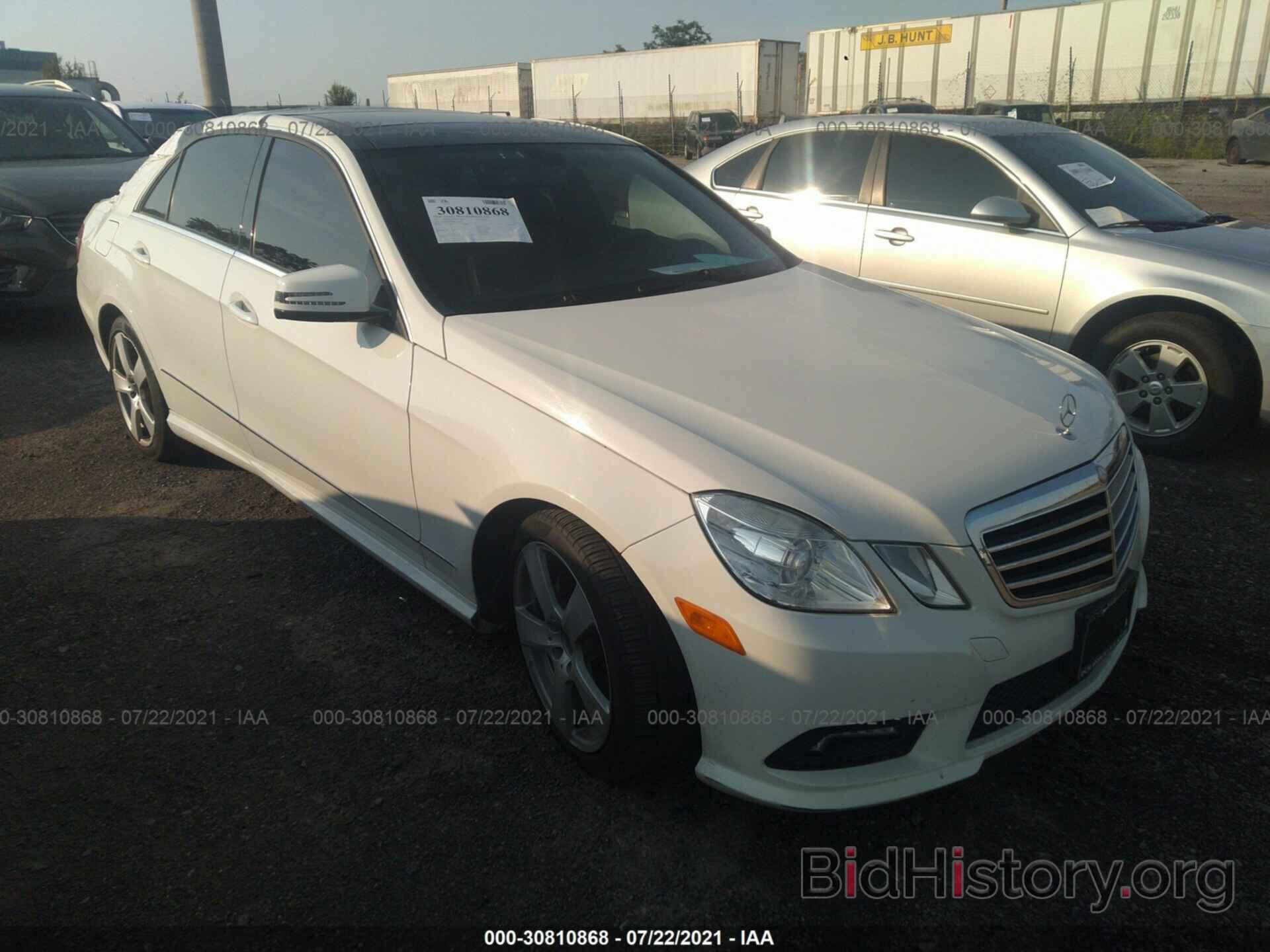 Фотография WDDHF8HB8BA286284 - MERCEDES-BENZ E-CLASS 2011