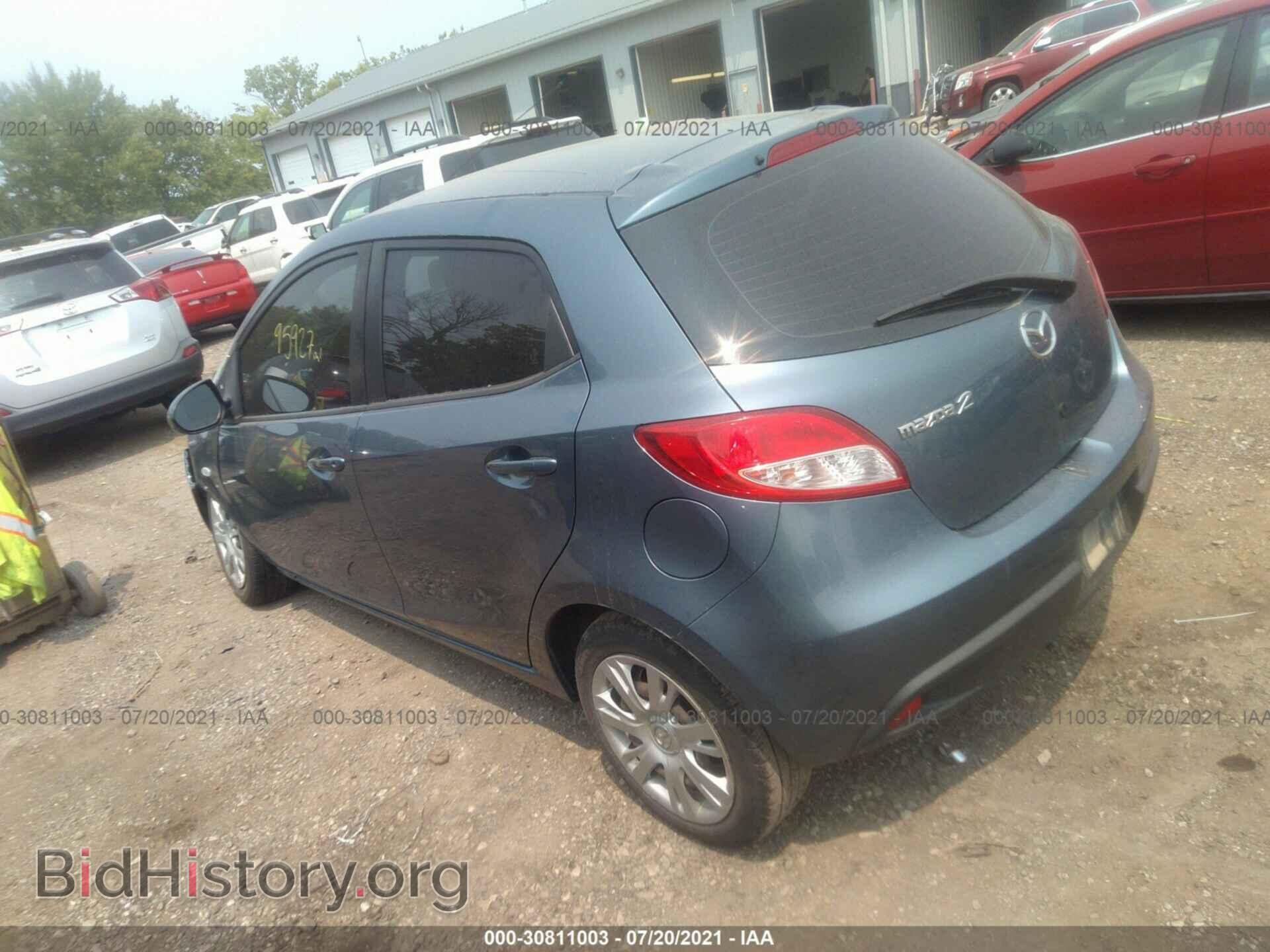 2014 MAZDA MAZDA2 - VIN: JM1DE1KY4E0172826 - Фото 3