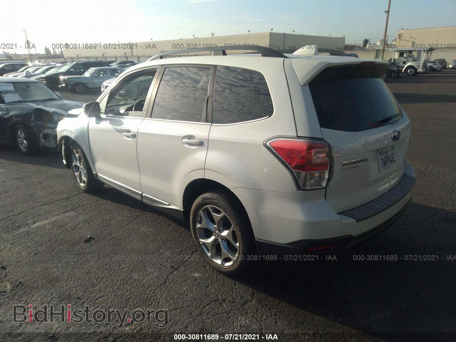 2017 SUBARU FORESTER - VIN: JF2SJATC6HH537858 - Фото 3