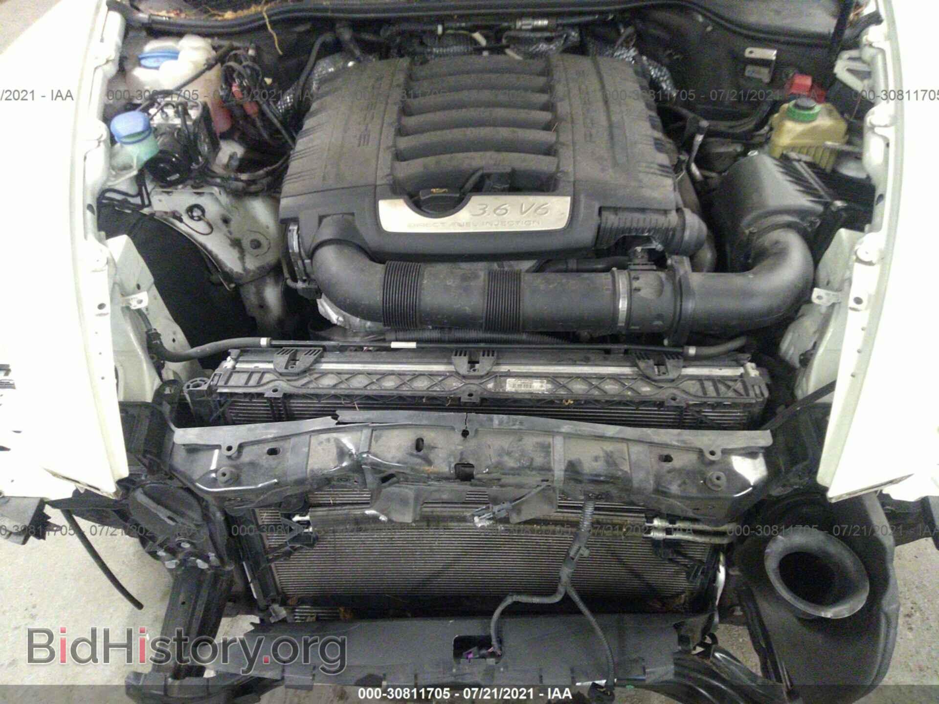 2011 PORSCHE CAYENNE - VIN: WP1AA2A21BLA05902 - Photo 10