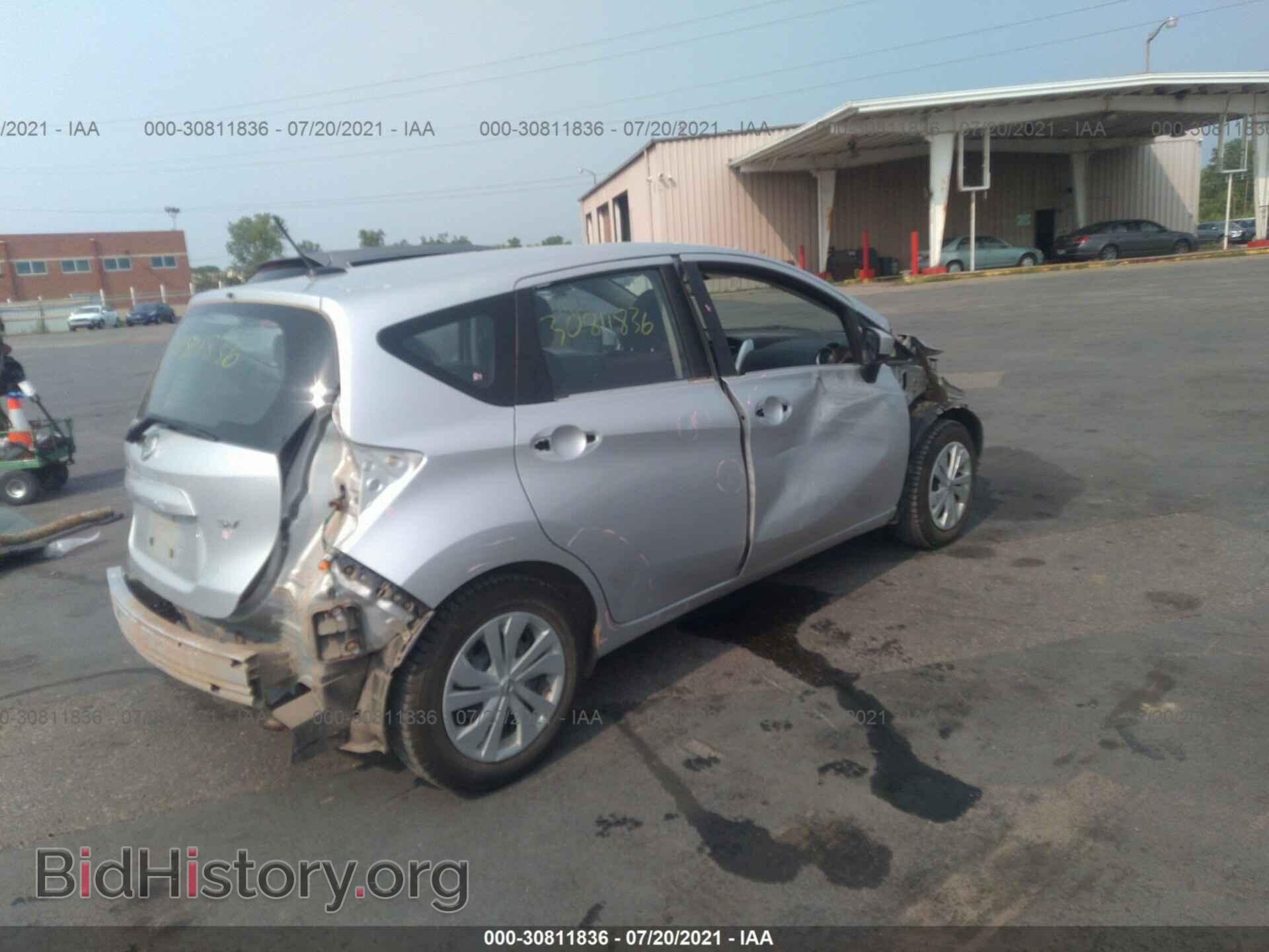 2017 NISSAN VERSA NOTE - VIN: 3N1CE2CP7HL369765 - Фото 4