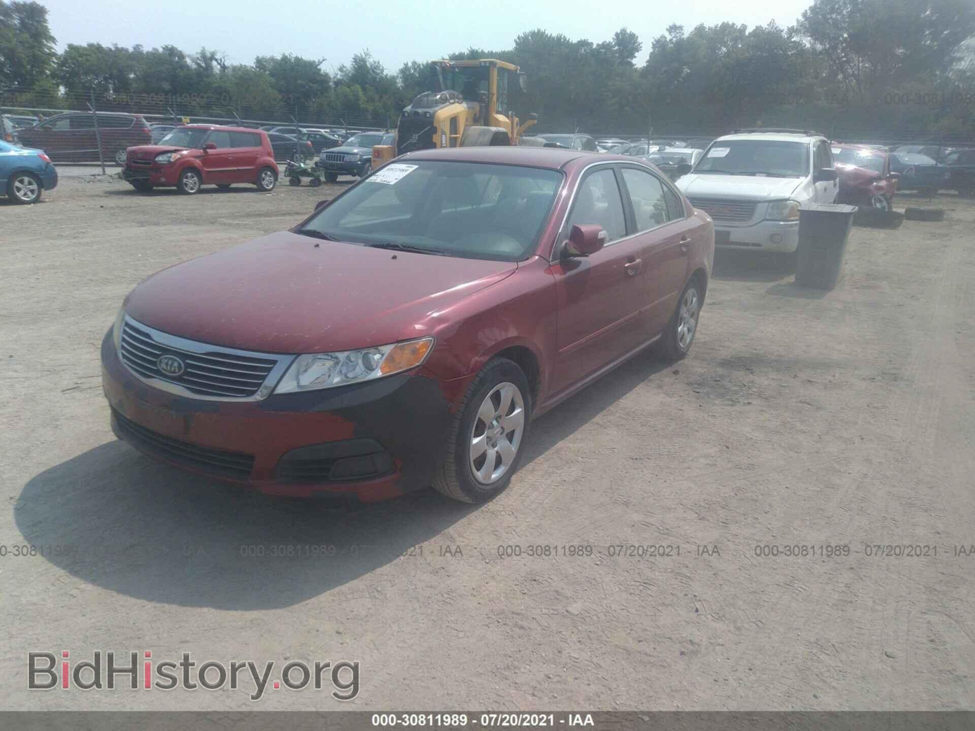 2009 KIA OPTIMA - VIN: KNAGE228X95314072 - Фото 2