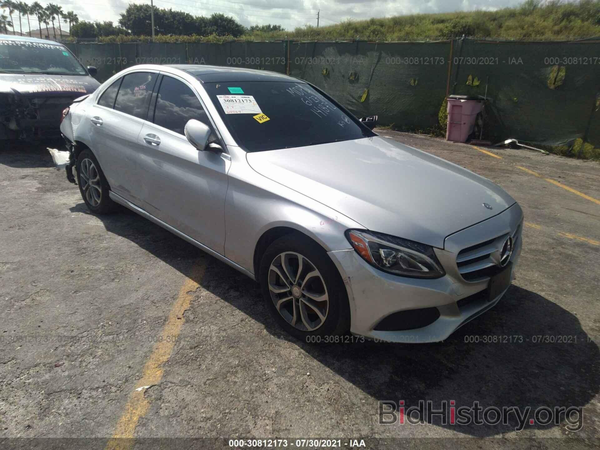 Photo 55SWF4KB2GU141872 - MERCEDES-BENZ C-CLASS 2016