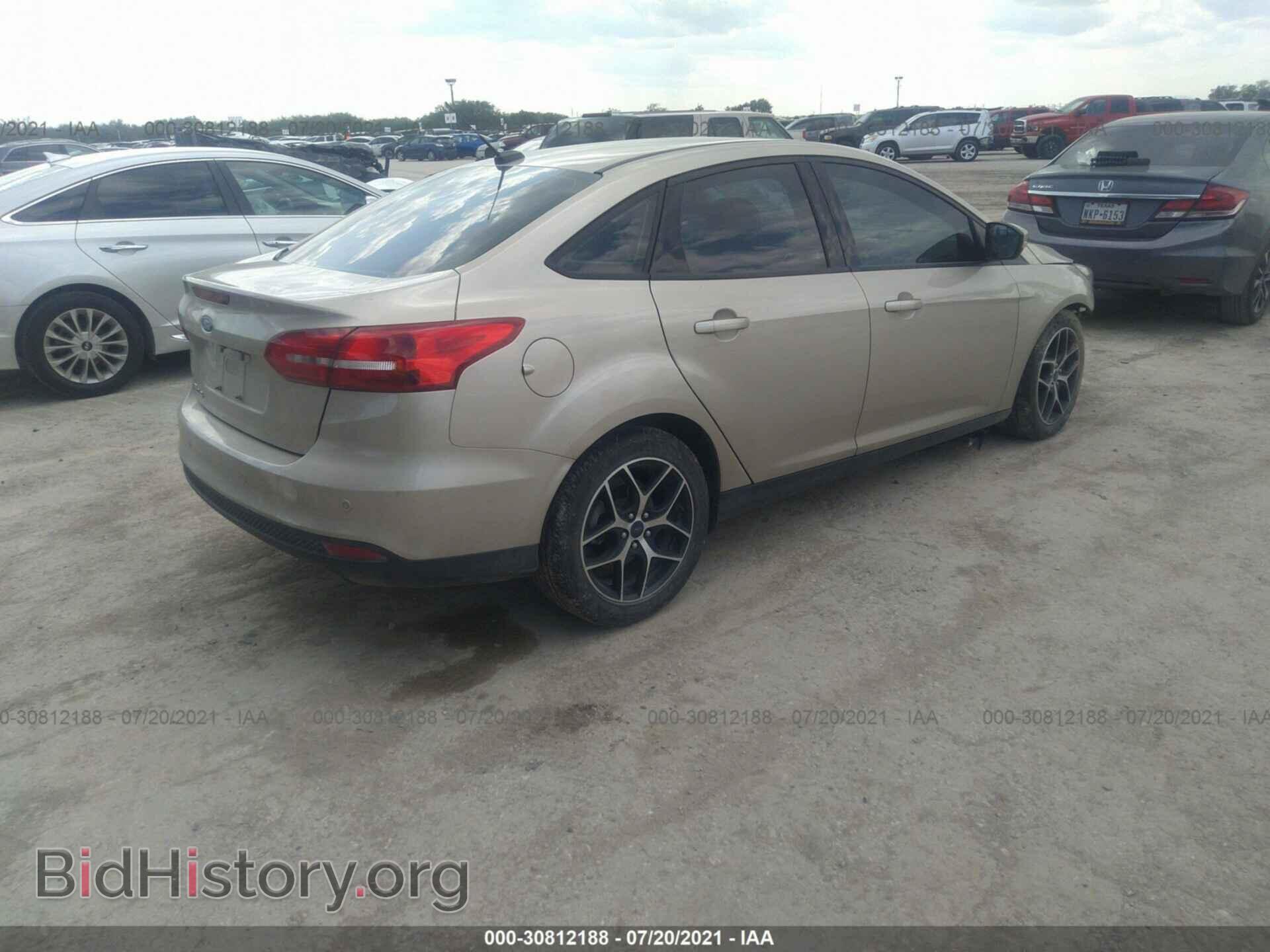 2017 FORD FOCUS - VIN: 1FADP3H27HL205089 - Фото 4