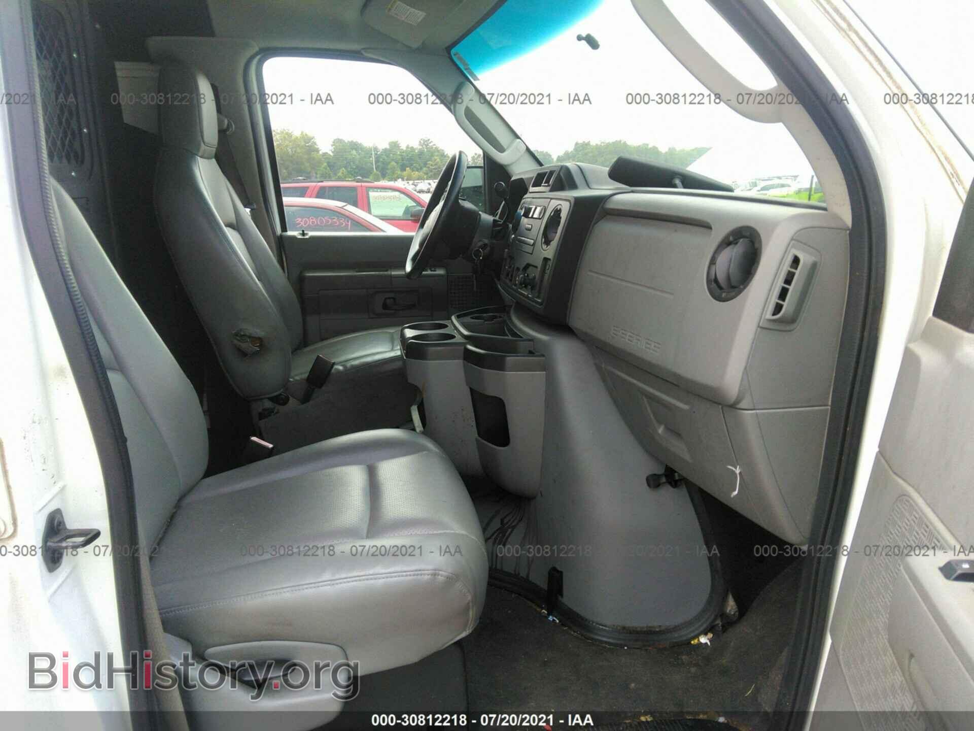 2010 FORD ECONOLINE CARGO VAN - VIN: 1FTNE1EW7ADA13445 - Фото 5