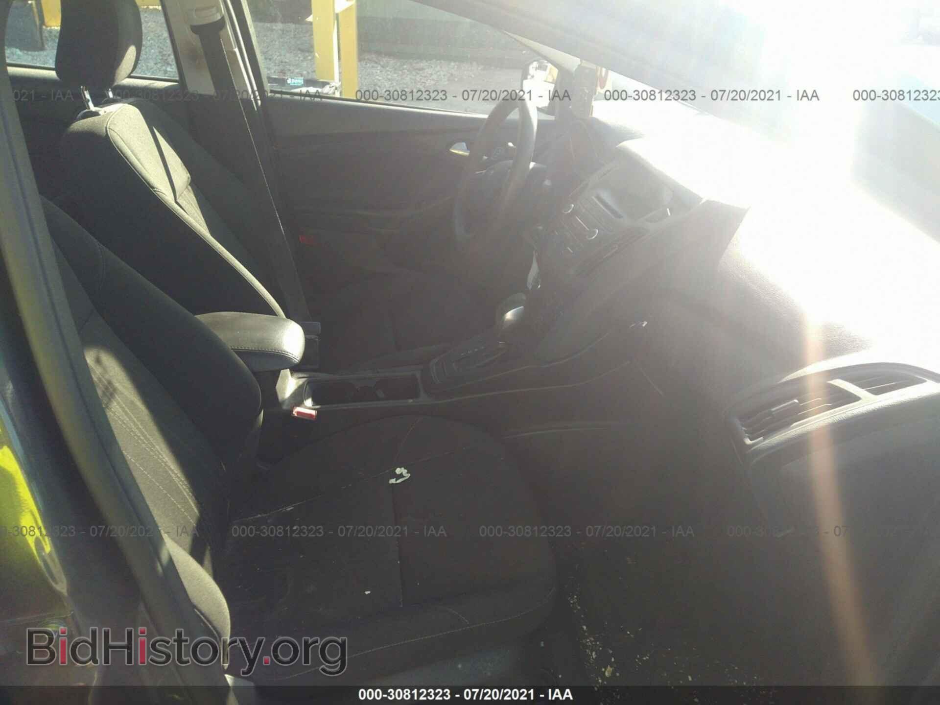 2017 FORD FOCUS - VIN: 1FADP3F25HL229703 - Фото 5
