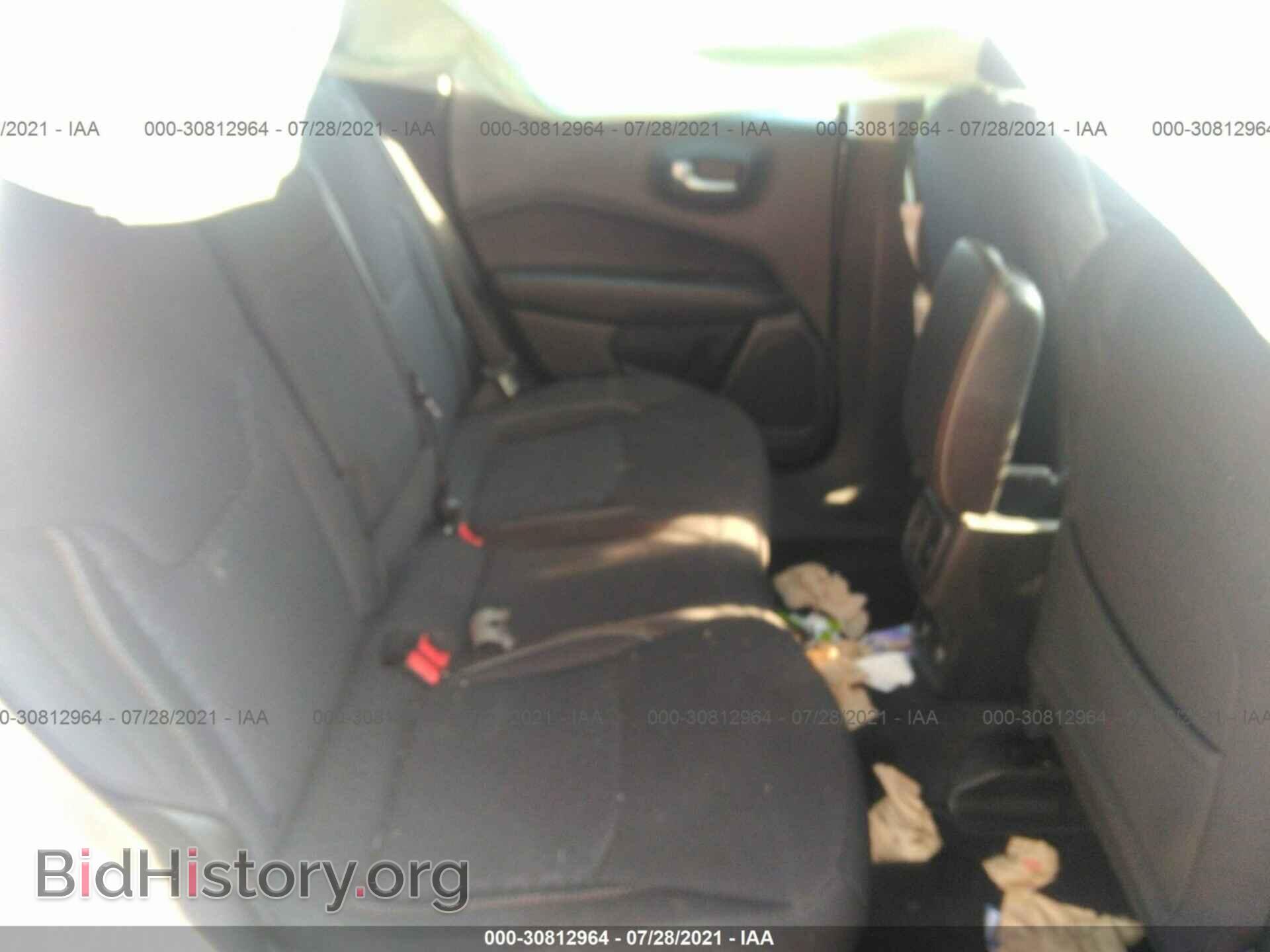 2019 JEEP COMPASS - VIN: 3C4NJDAB5KT729403 - Фото 8