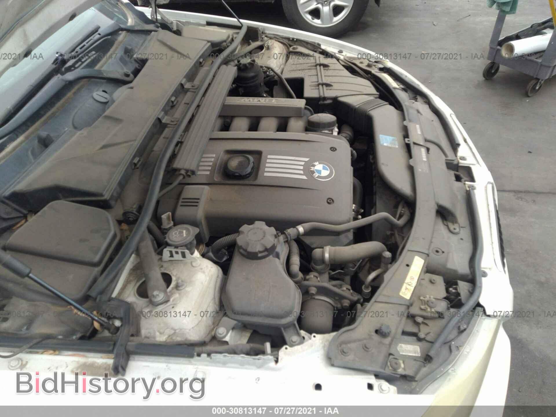 2009 BMW 3 SERIES - VIN: WBAPH53589A433744 - Фото 10