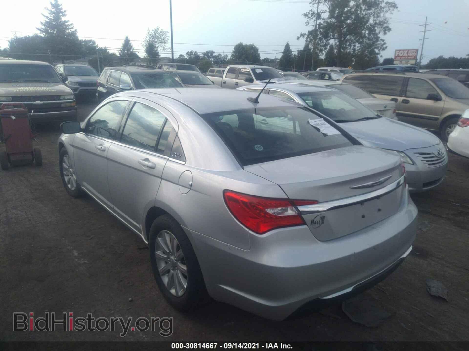 2012 CHRYSLER 200 - VIN: 1C3CCBBB7CN146115 - Фото 3