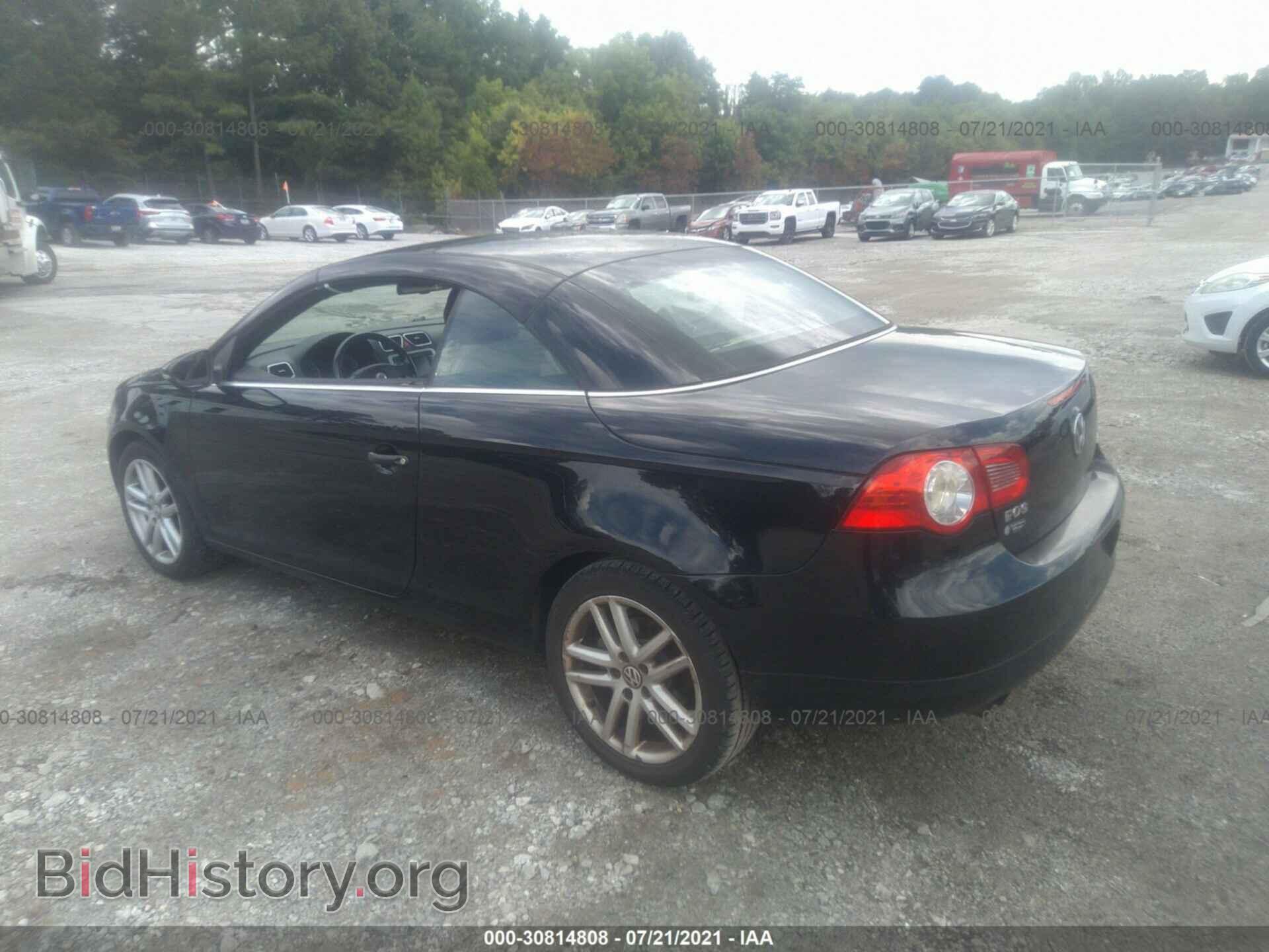 2009 VOLKSWAGEN EOS - VIN: WVWFA71F39V009049 - Фото 3