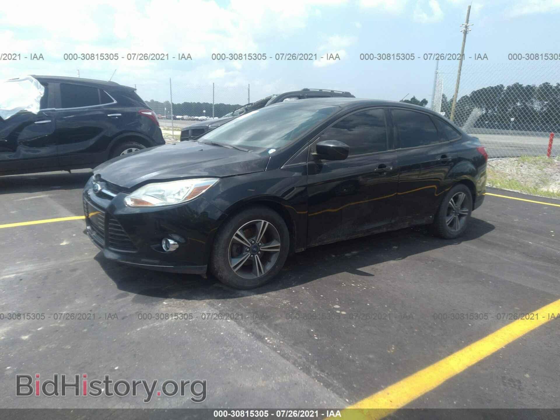 2012 FORD FOCUS - VIN: 1FAHP3F2XCL413593 - Photo 2