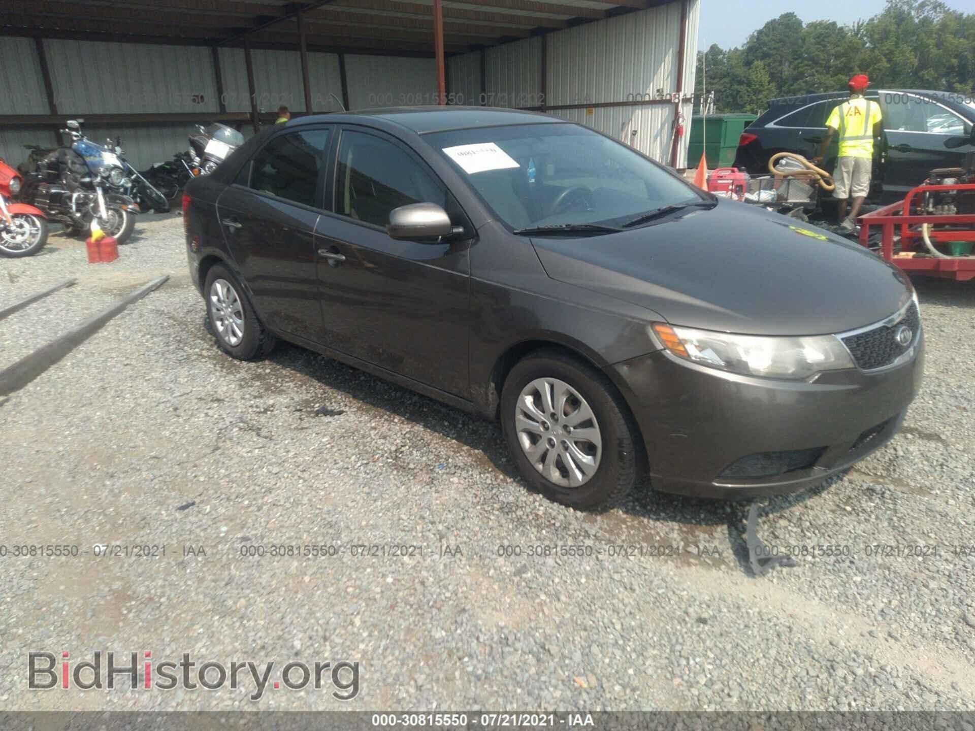 Photo KNAFU4A2XB5891214 - KIA FORTE 2011