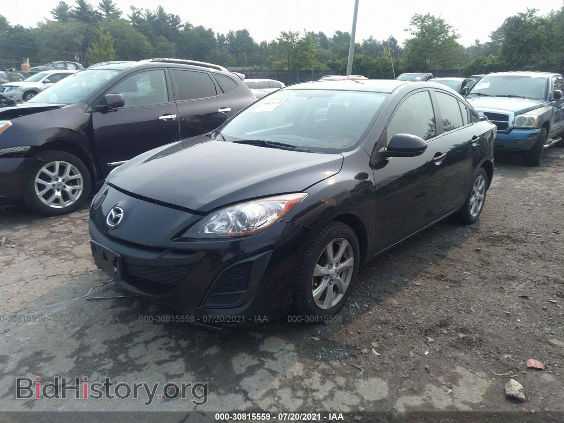 2011 MAZDA MAZDA3 - VIN: JM1BL1VG0B1415103 - Фото 2