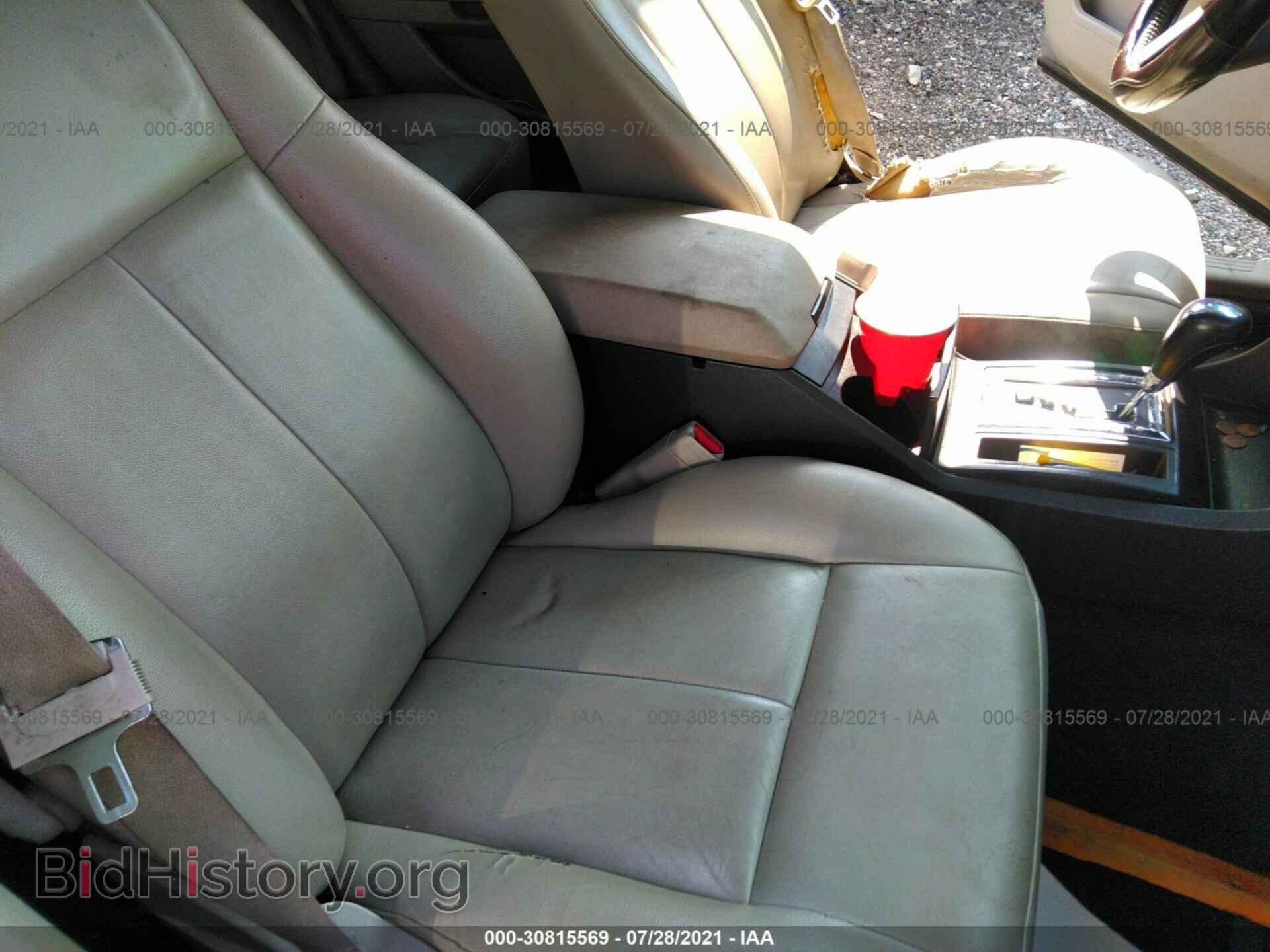 2006 CHRYSLER 300 - VIN: 2C3KA53G26H524948 - Фото 5