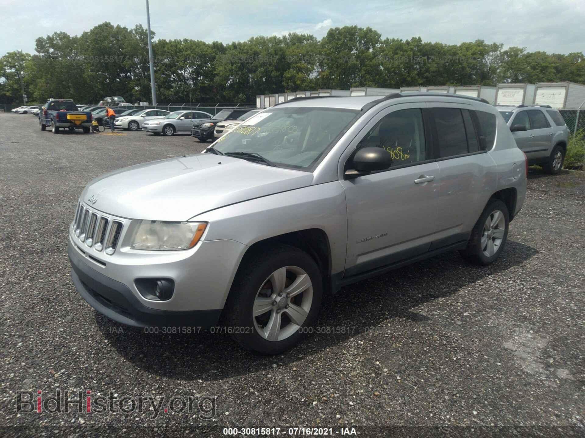 2012 JEEP COMPASS - VIN: 1C4NJCBA0CD504166 - Фото 2