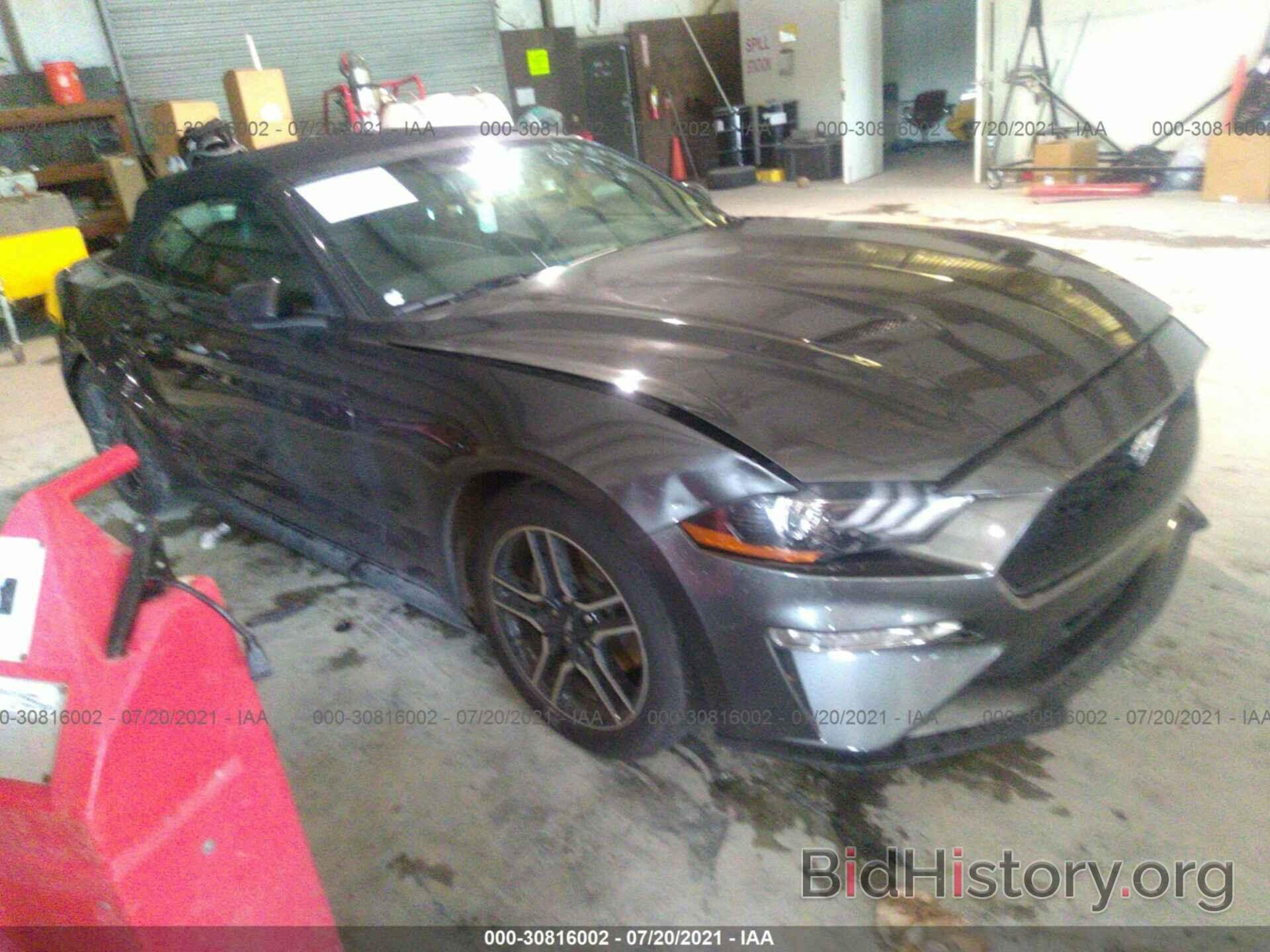 Photo 1FATP8UH0L5139159 - FORD MUSTANG 2020