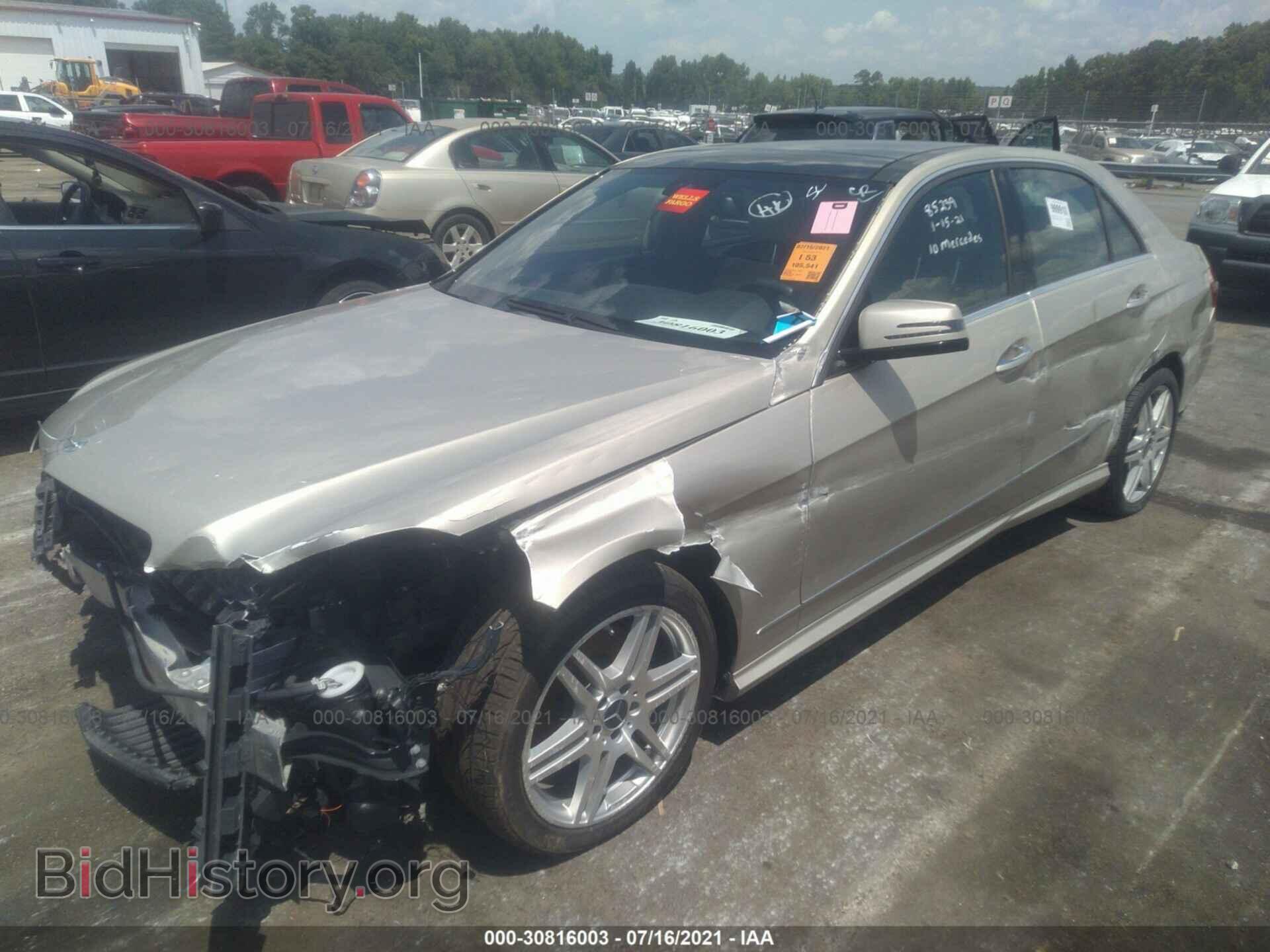 2010 MERCEDES-BENZ E-CLASS - VIN: WDDHF8HB3AA199648 - Фото 2