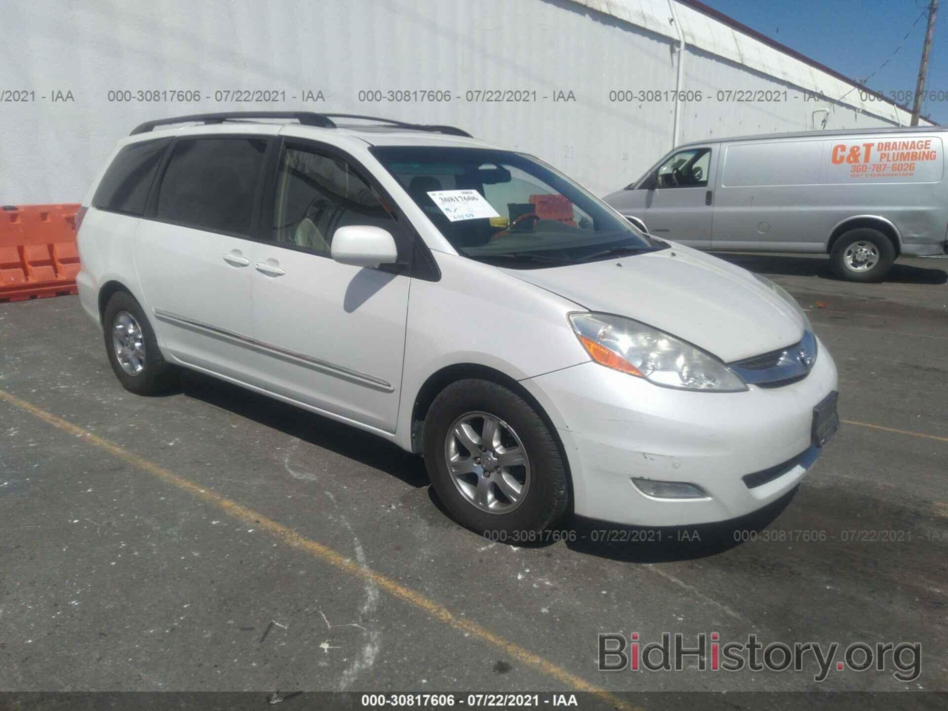 Photo 5TDZK22C38S205034 - TOYOTA SIENNA 2008