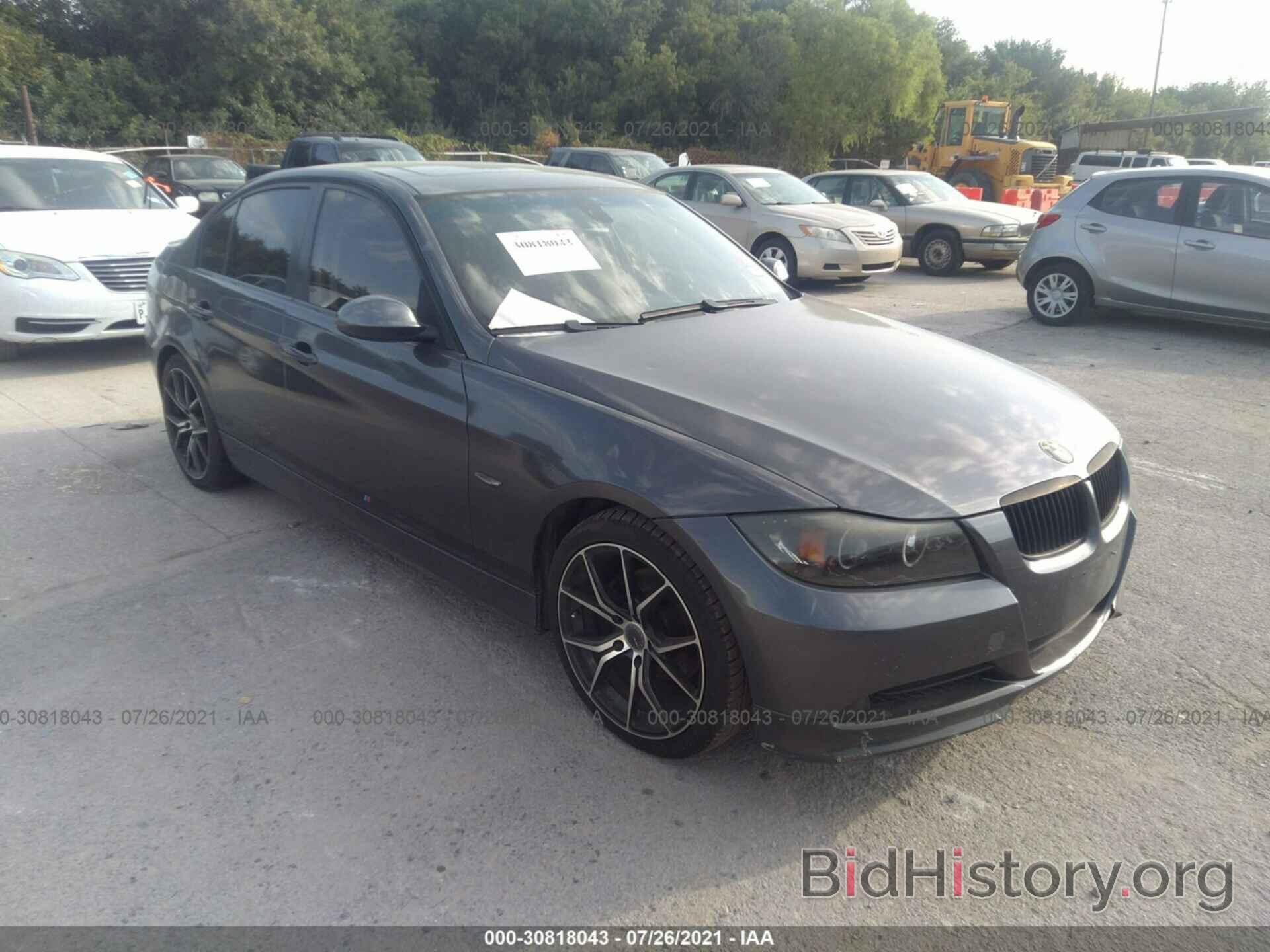 Photo WBAVA37587NL16987 - BMW 3 SERIES 2007