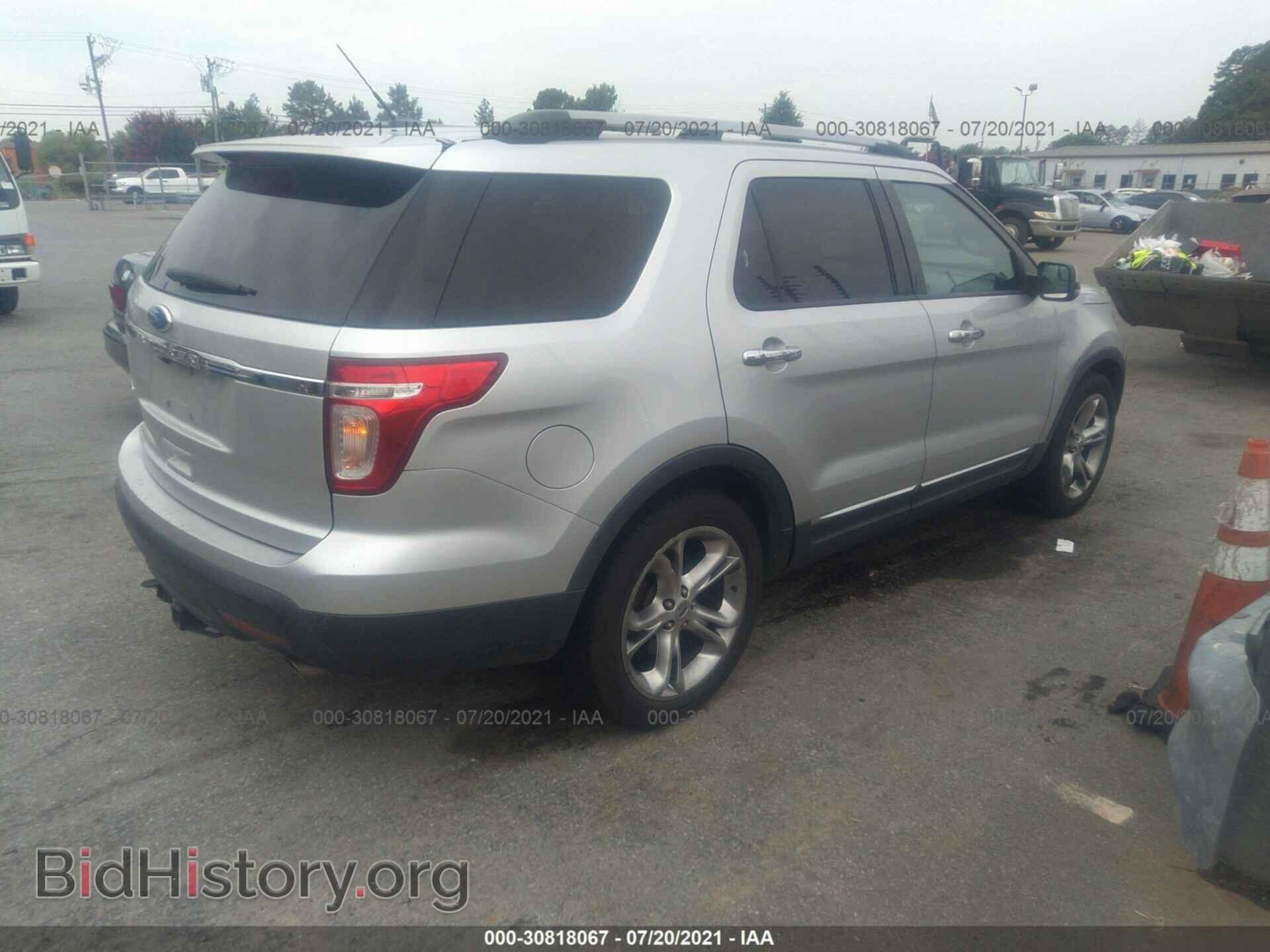 2011 FORD EXPLORER - VIN: 1FMHK7F82BGA33333 - Фото 4