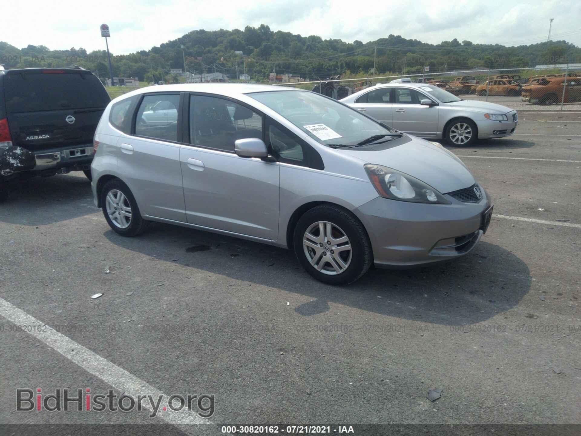 Фотография JHMGE8H32CC028784 - HONDA FIT 2012