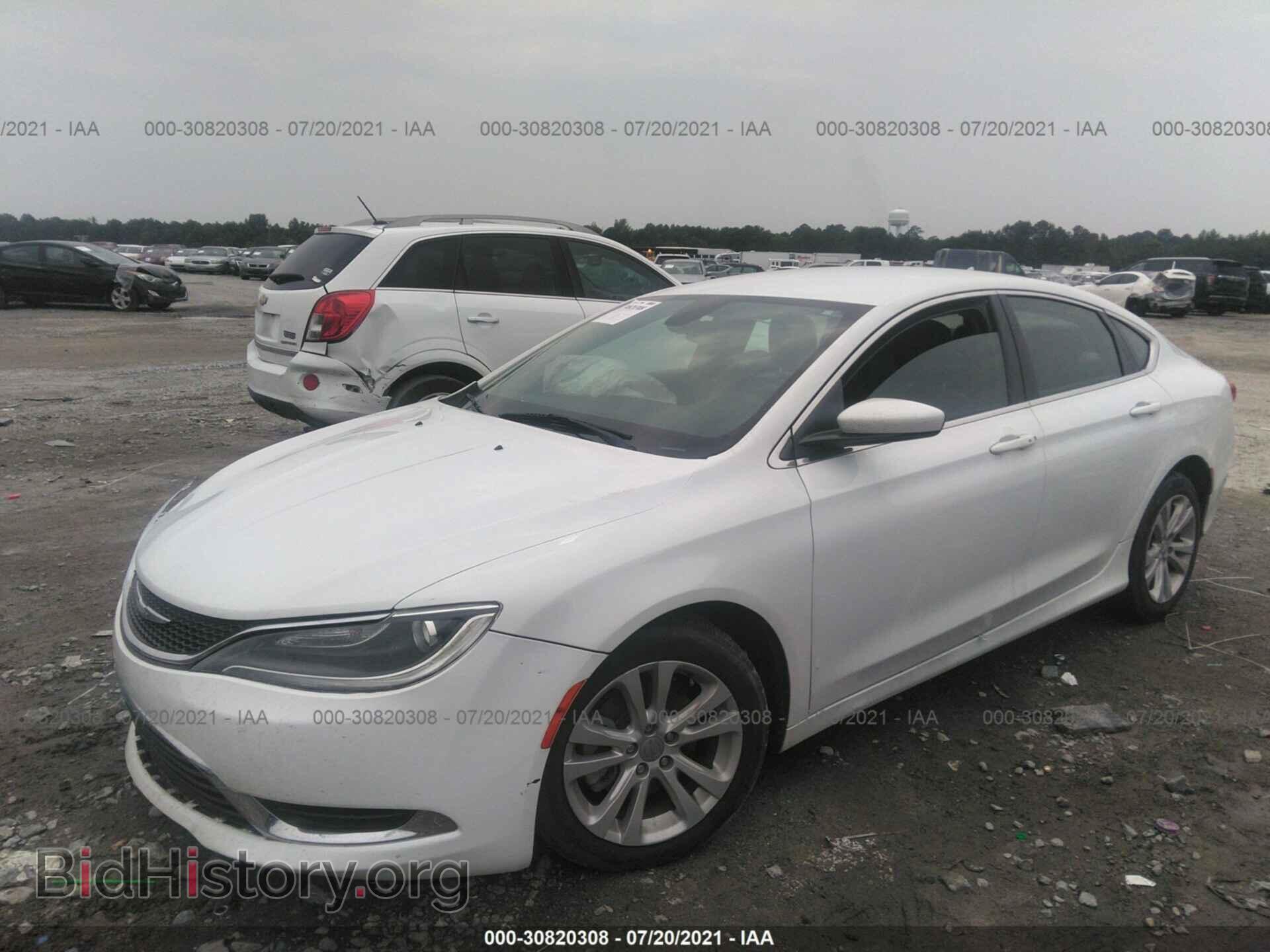 2016 CHRYSLER 200 - VIN: 1C3CCCAB7GN189513 - Фото 2