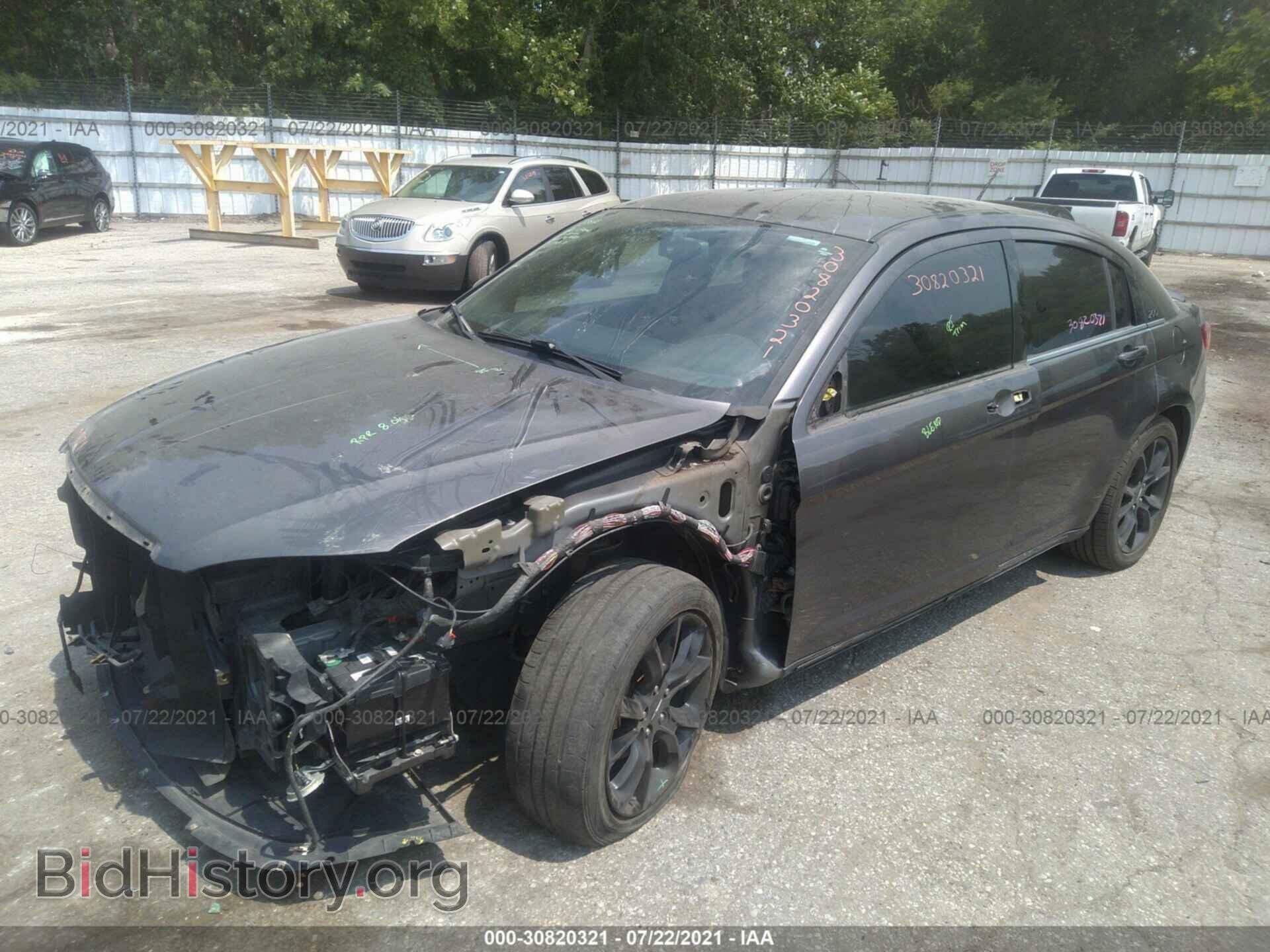 2014 CHRYSLER 200 - VIN: 1C3CCBCG3EN191663 - Photo 2