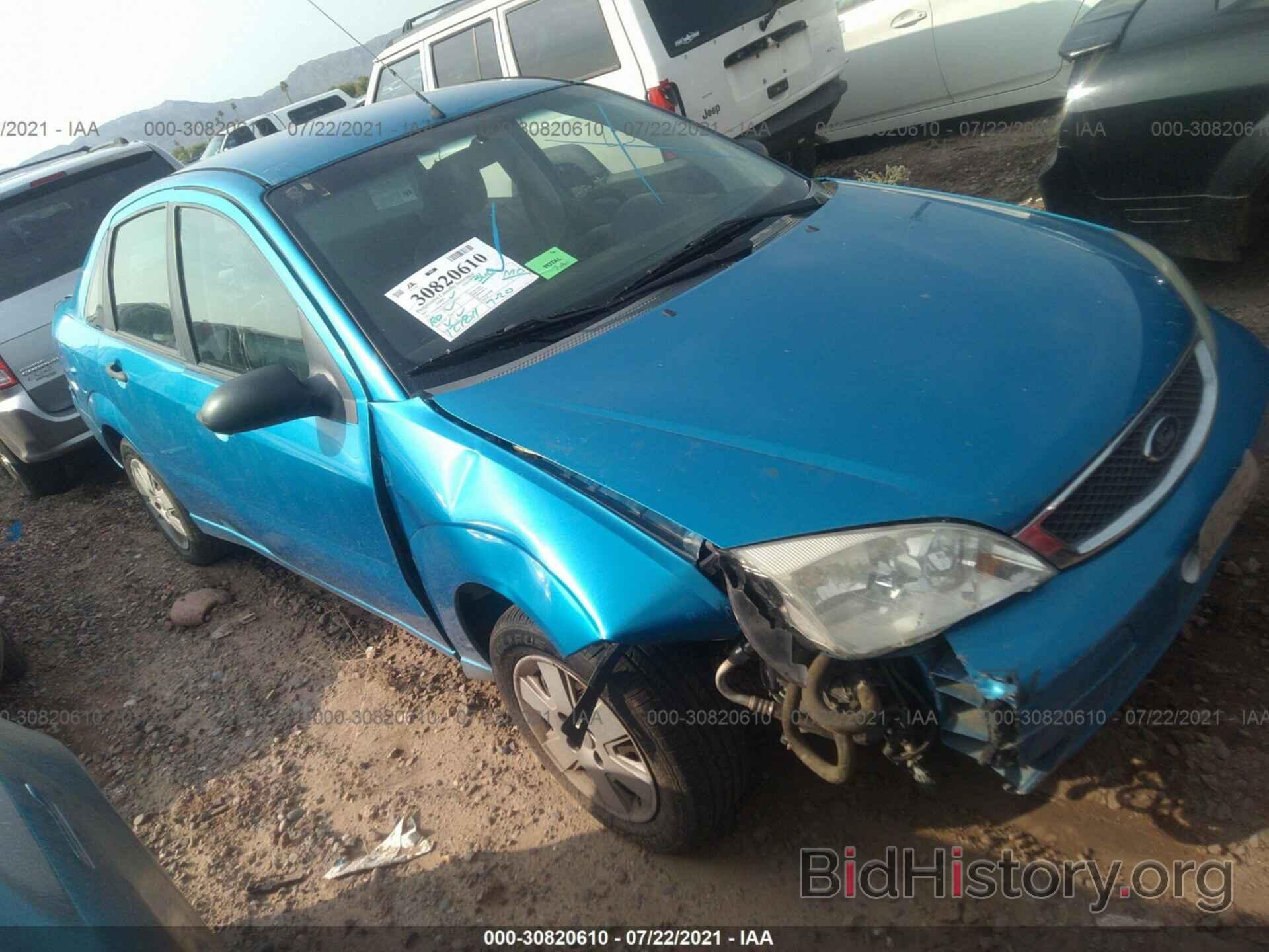 Photo 1FAHP34NX7W312605 - FORD FOCUS 2007