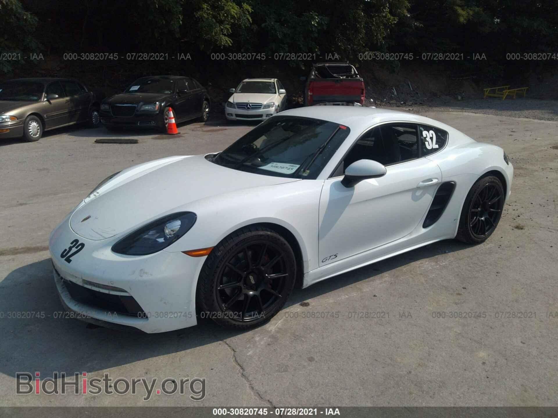 2018 PORSCHE 718 CAYMAN - VIN: WP0AB2A87JS278186 - Фото 2