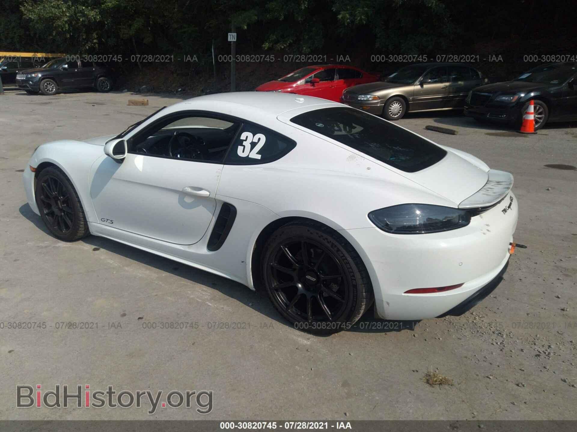 2018 PORSCHE 718 CAYMAN - VIN: WP0AB2A87JS278186 - Фото 3