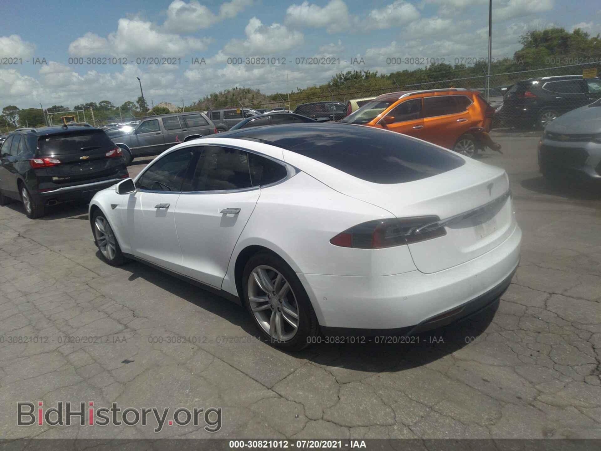 2015 TESLA MODEL S - VIN: 5YJSA1S2XFF084591 - Photo 3