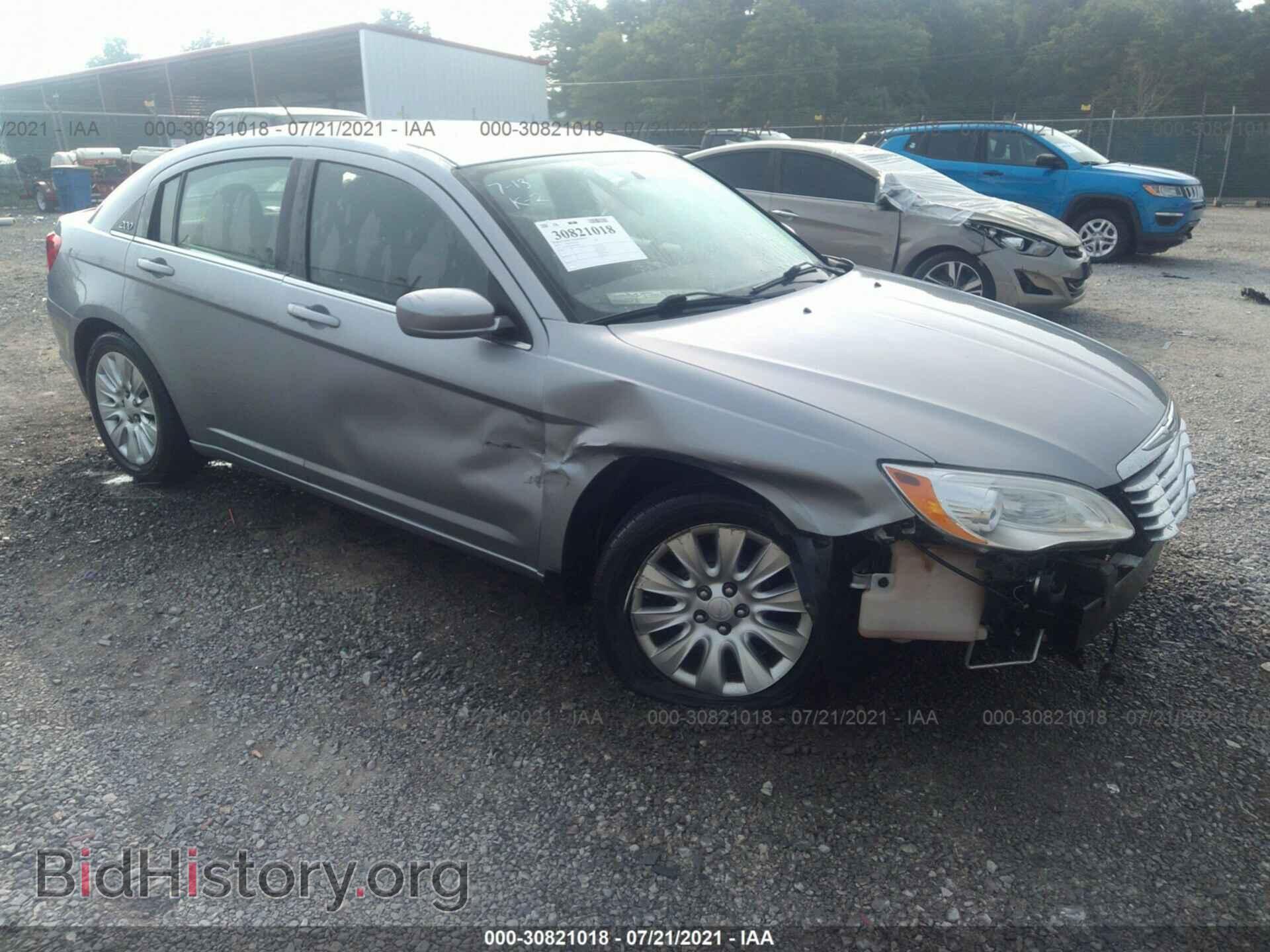 Фотография 1C3CCBAB6DN647869 - CHRYSLER 200 2013