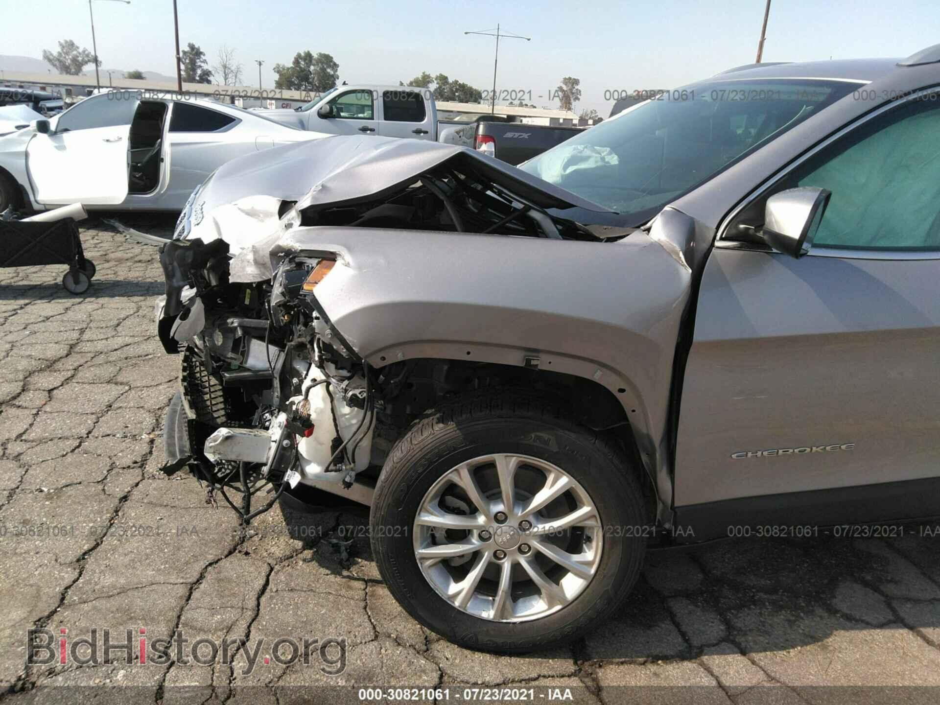 2019 JEEP CHEROKEE - VIN: 1C4PJLCB4KD284805 - Фото 6