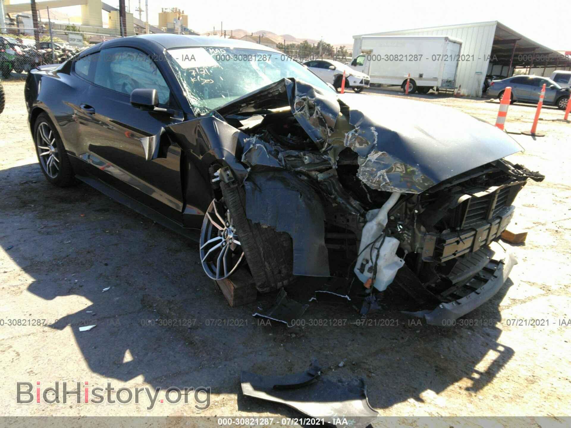 Photo 1FA6P8TH1H5307073 - FORD MUSTANG 2017
