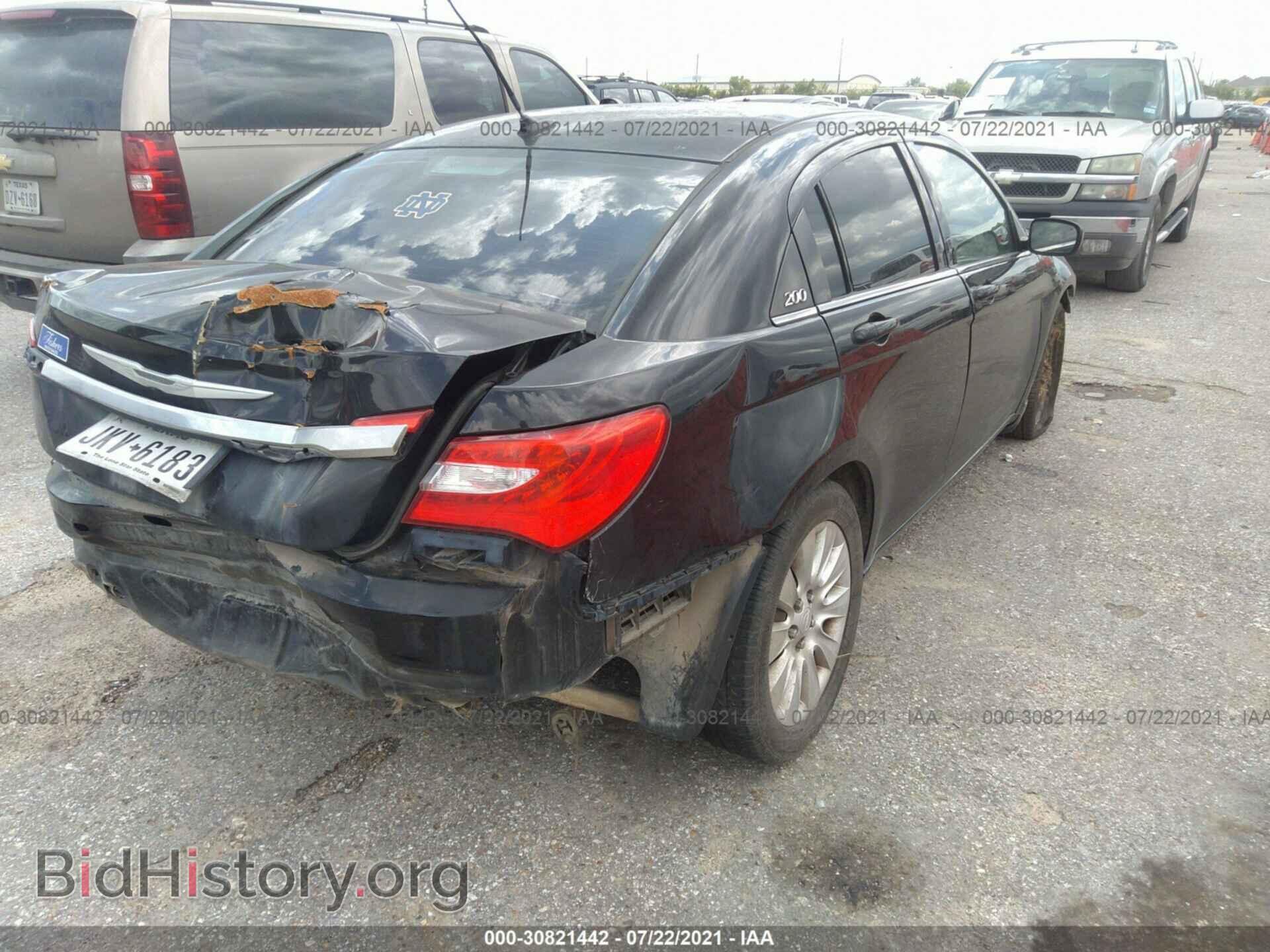 2012 CHRYSLER 200 - VIN: 1C3CCBAB7CN118249 - Фото 4