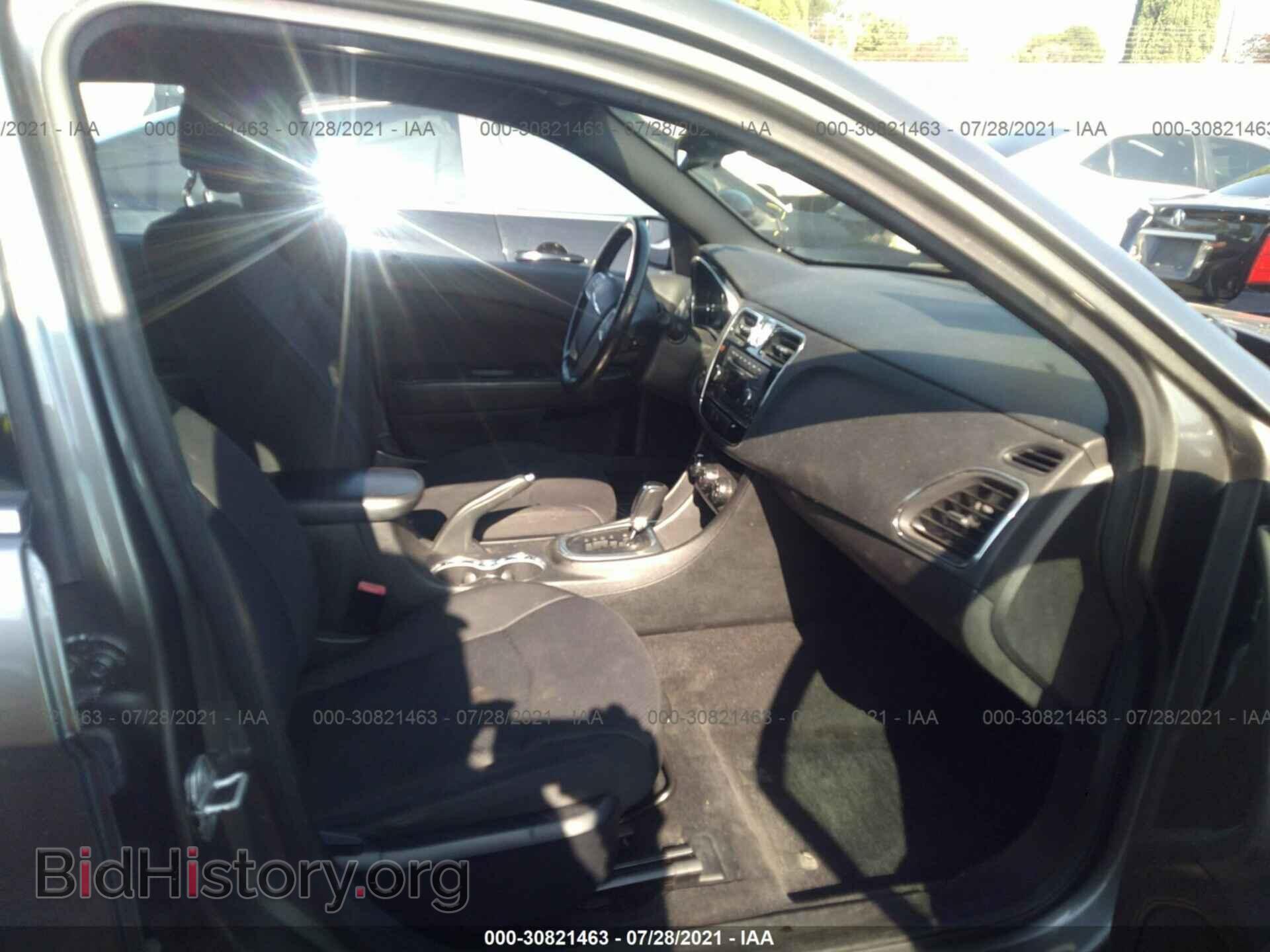 2013 CHRYSLER 200 - VIN: 1C3CCBBBXDN695924 - Фото 5