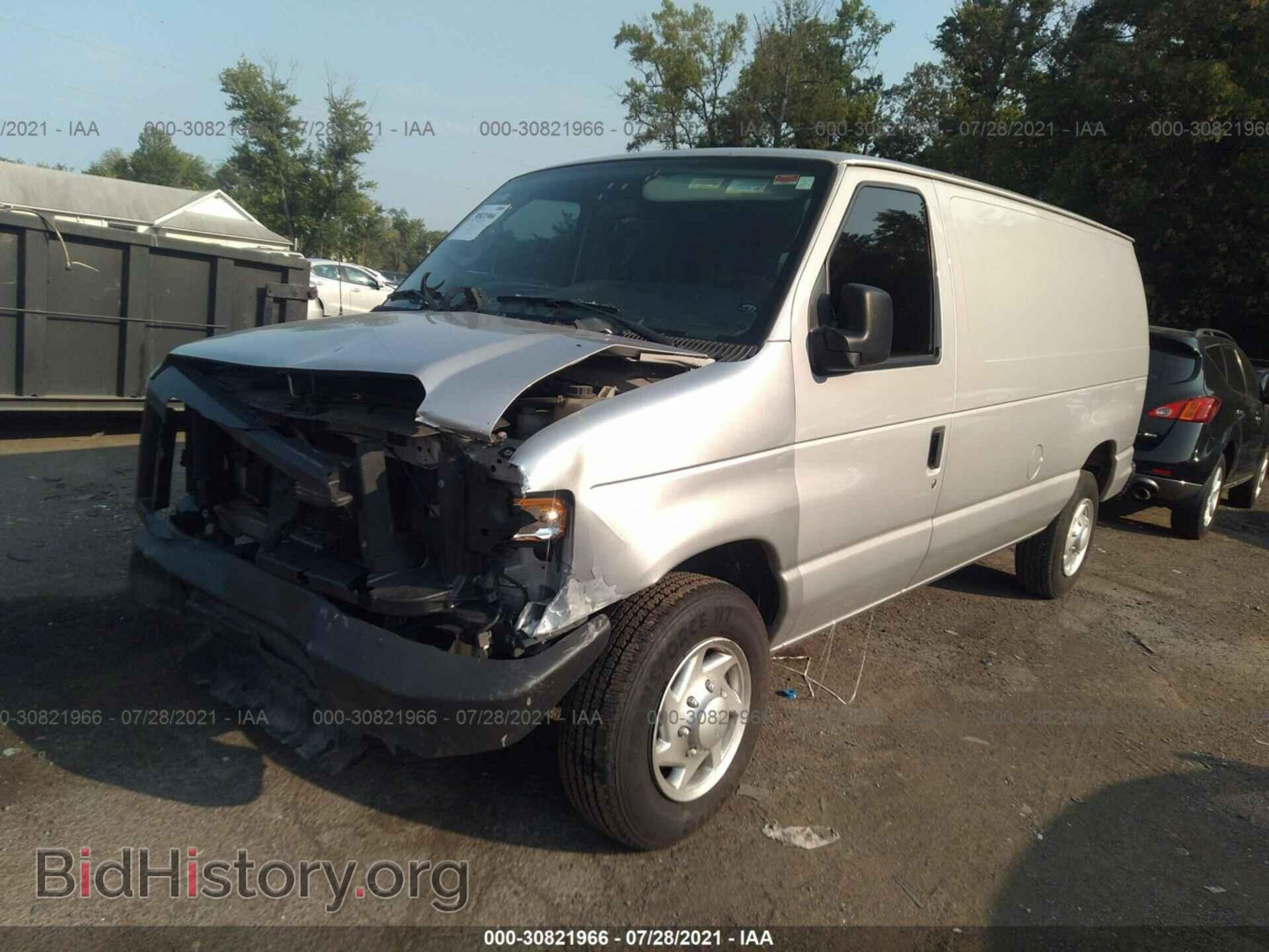 2013 FORD ECONOLINE CARGO VAN - VIN: 1FTNE1EW8DDA86716 - Фото 2
