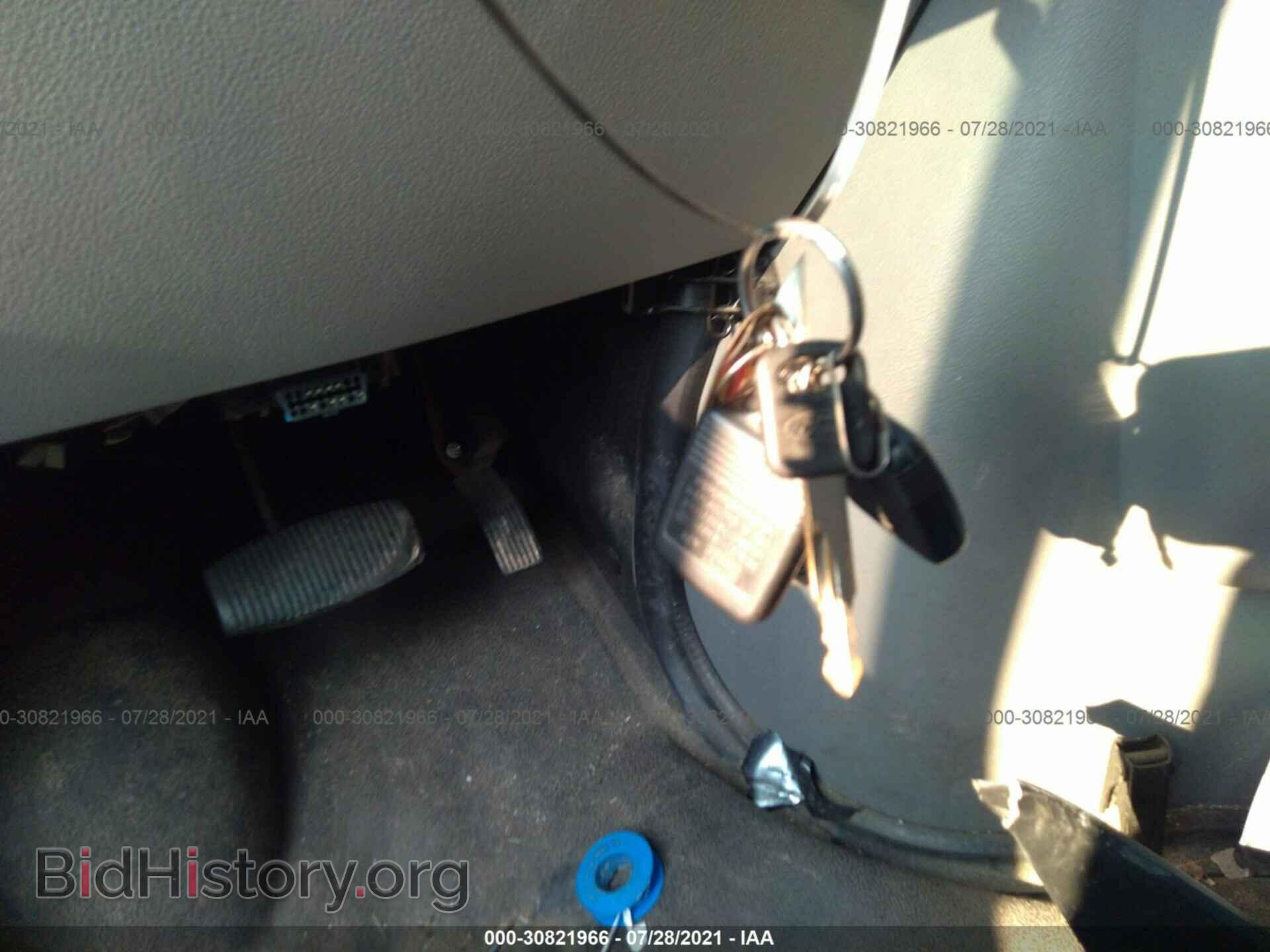 2013 FORD ECONOLINE CARGO VAN - VIN: 1FTNE1EW8DDA86716 - Фото 11